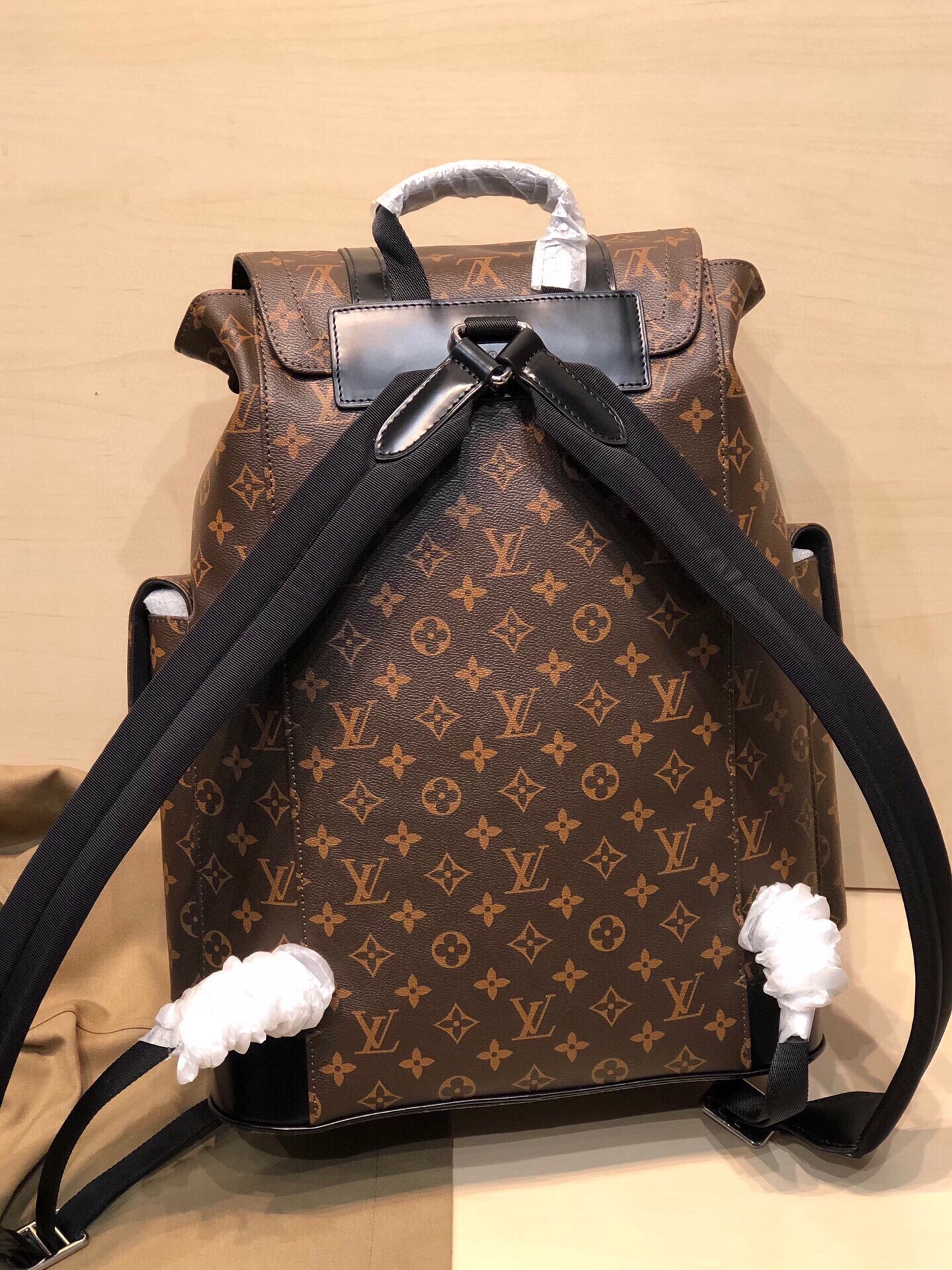 Replica Louis Vuitton M43735 Christopher PM Monogram Canvas Body