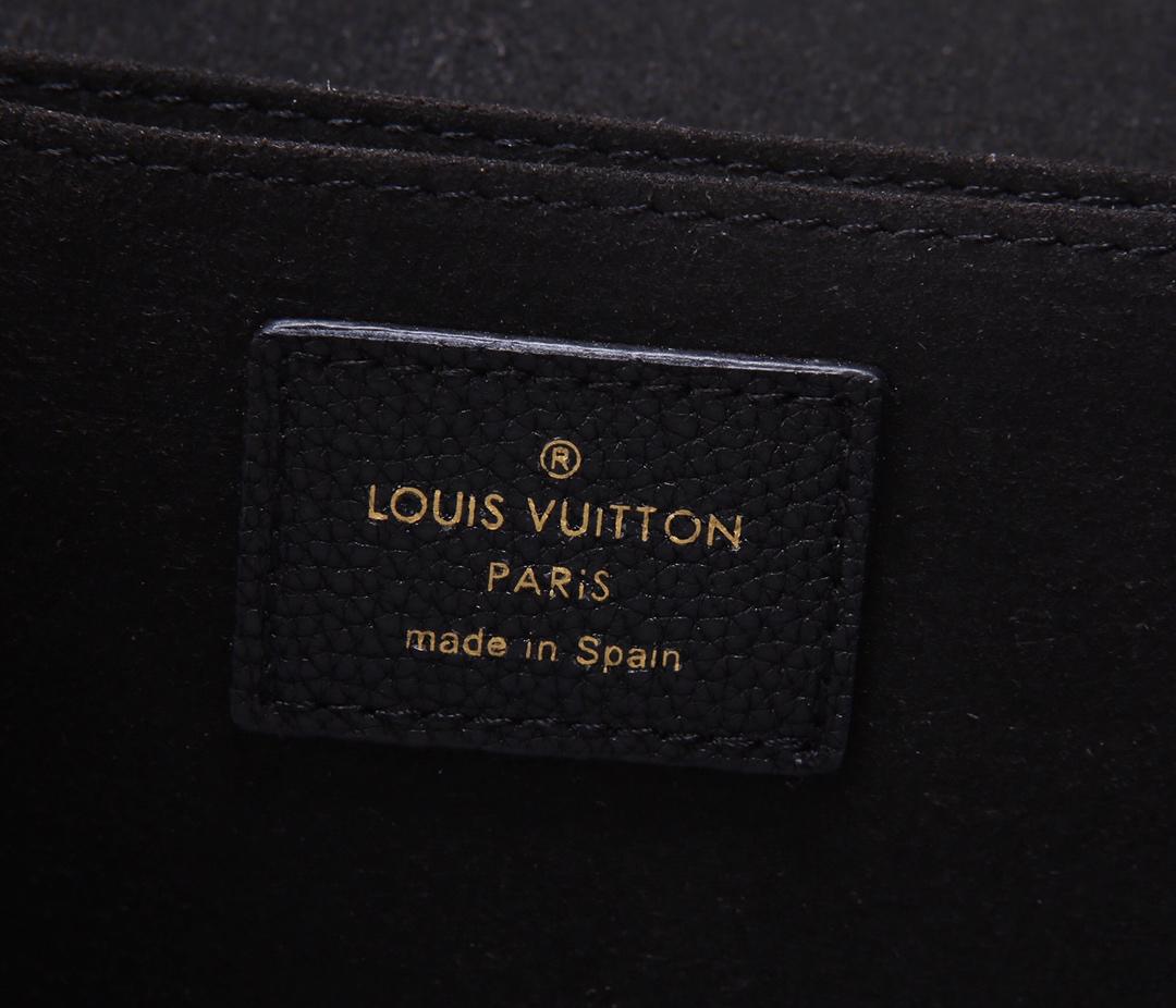 Replica Louis Vuitton M44354 Women Vaugirard Monogram Coated Canvas and Grained Leather Noir