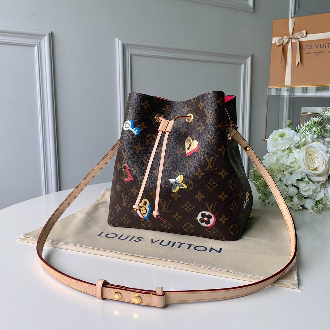 Replica Louis Vuitton M44369 NeoNoe Monogram Coated Canvas with Gold- or Silver-Tone Fused Metallic-Foil Motifs