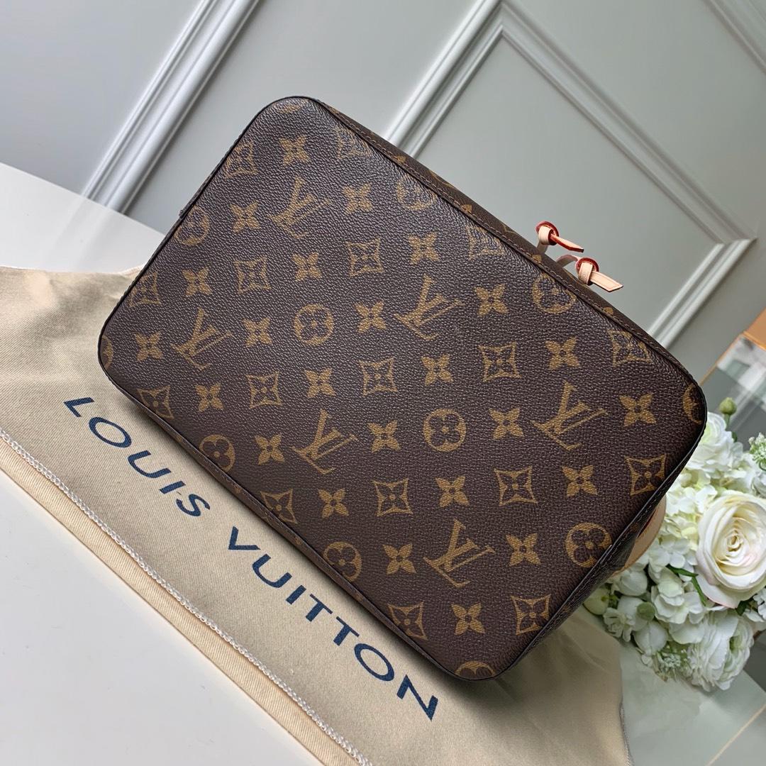 Replica Louis Vuitton M44369 NeoNoe Monogram Coated Canvas with Gold- or Silver-Tone Fused Metallic-Foil Motifs