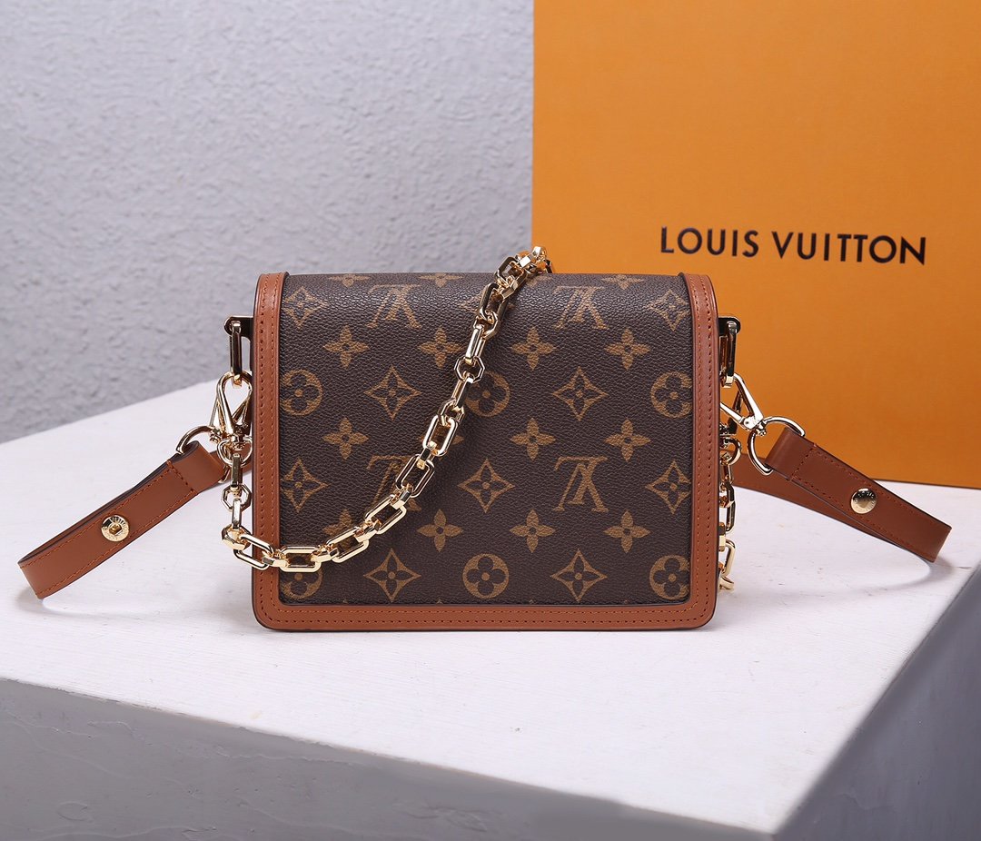 Replica Louis Vuitton M44580 Mini Dauphine Latest it Bag Monogram