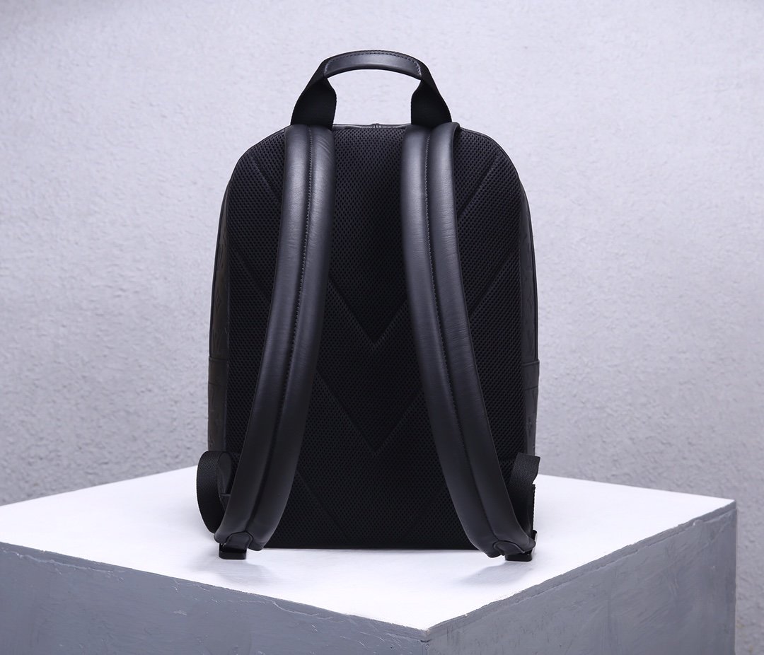 Replica Louis Vuitton M44727 Men Sprinter Backpack Monogram Shadow Cowhide Leather Black