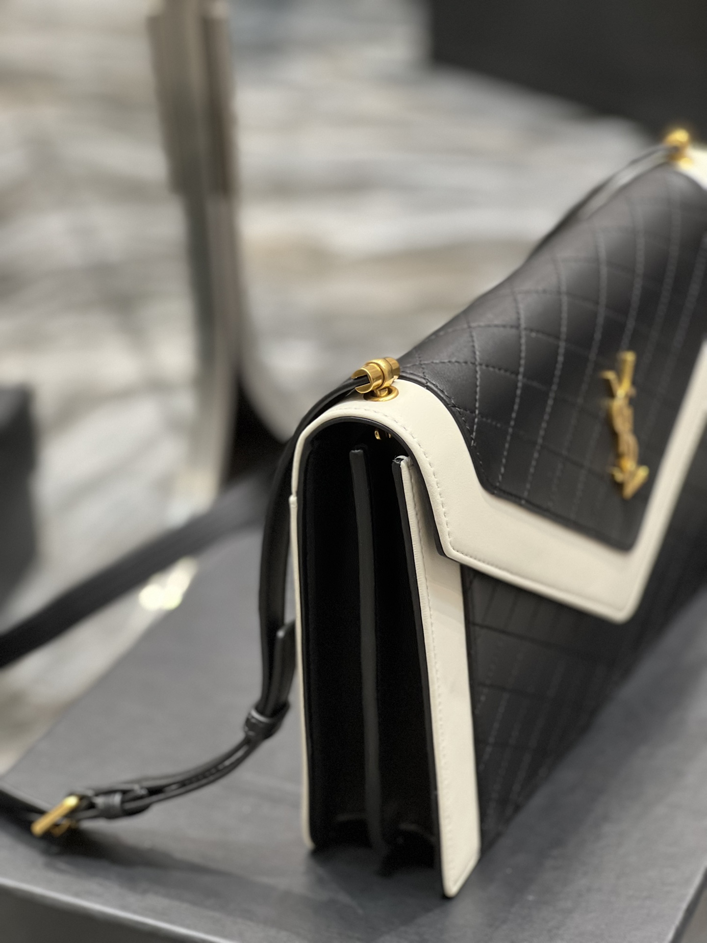 Replica Louis Vuitton M45379 Men New Cabas Zippe GM Briefcase Monogram Eclipse Canvas Low Price Black