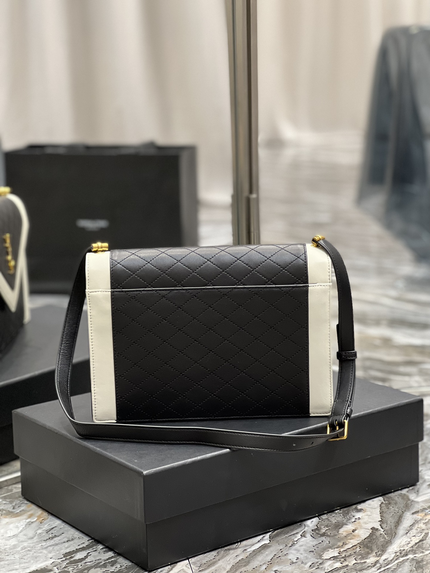 Replica Louis Vuitton M45379 Men New Cabas Zippe GM Briefcase Monogram Eclipse Canvas Low Price Black