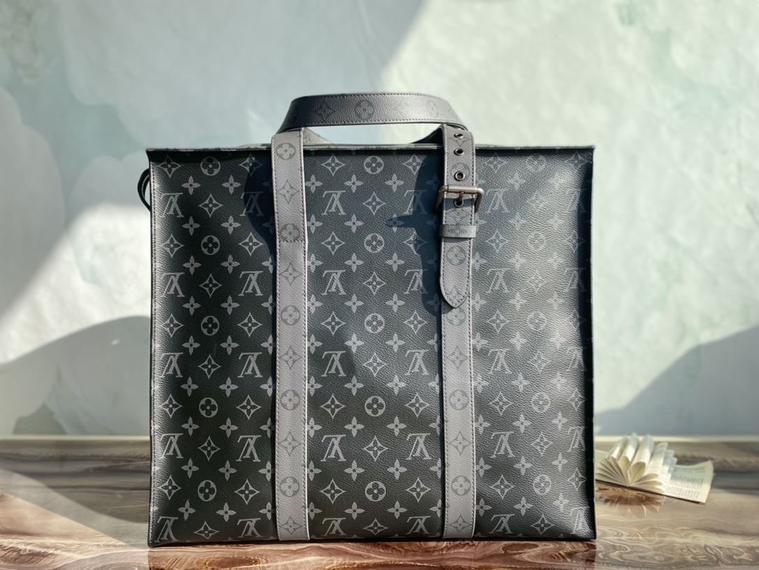 Replica Louis Vuitton M45379 Men New Cabas Zippe GM Briefcase Monogram Eclipse Canvas Low Price