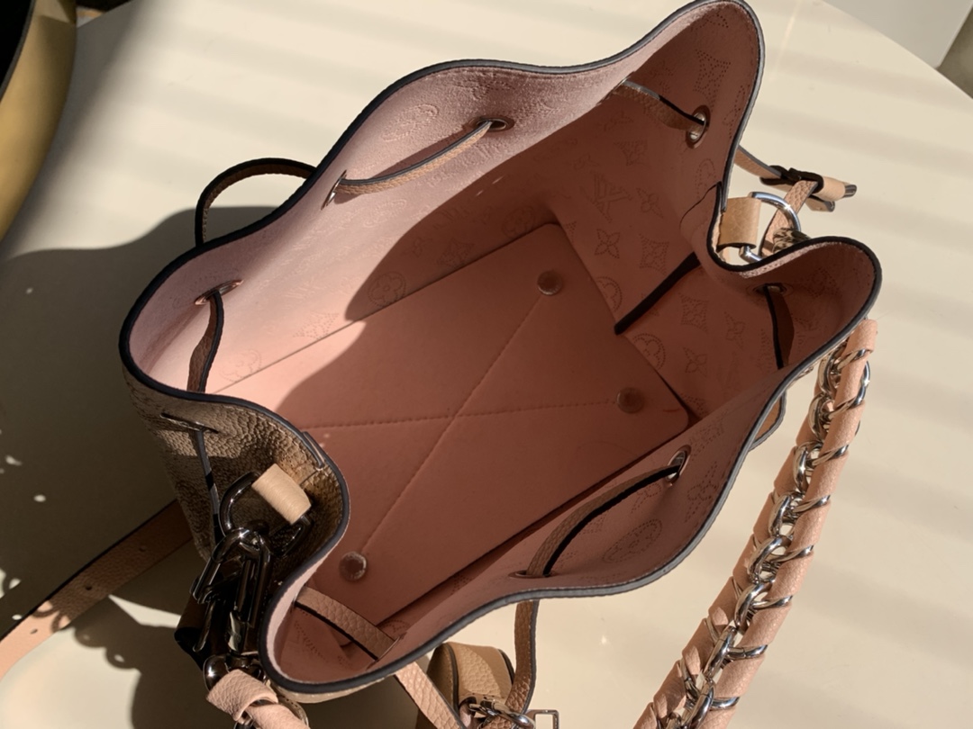 Replica Louis Vuitton M57068 Bella Bucket Bag in Mahina Calf Leather wite Perforated Monogram Pattern Magnolia Pink