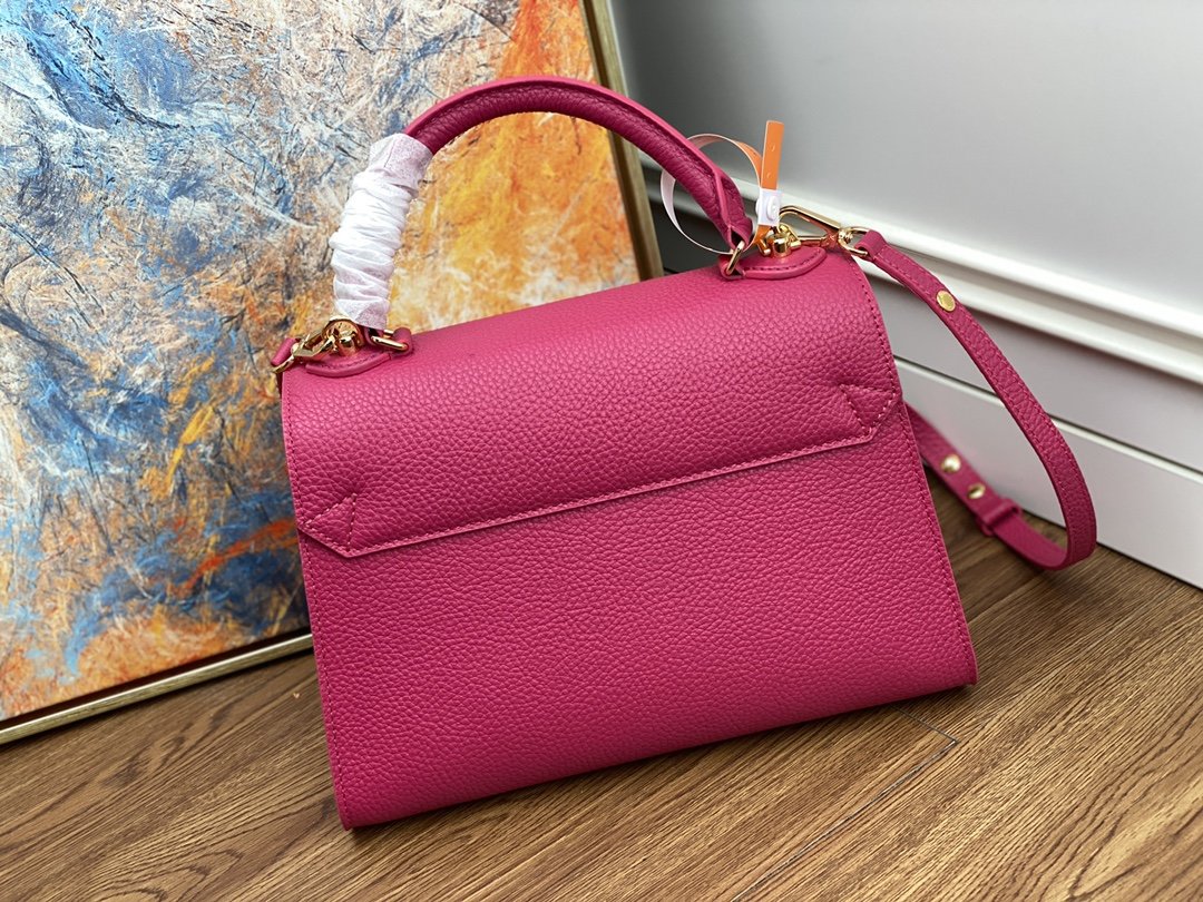 Replica Louis Vuitton M57093 Twist One Handle MM Taurillon eather Pink