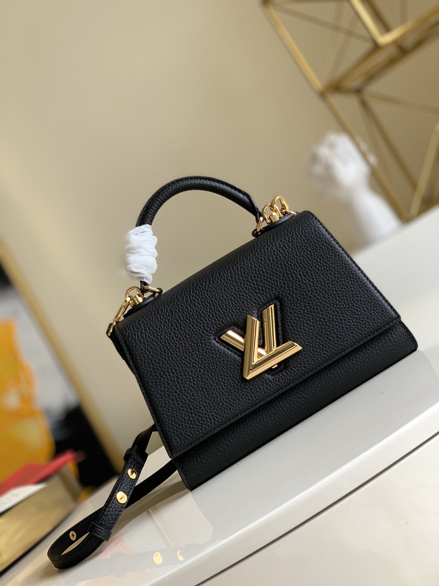 Replica Louis Vuitton M57093 Twist One Handle PM Taurillon Leather Black