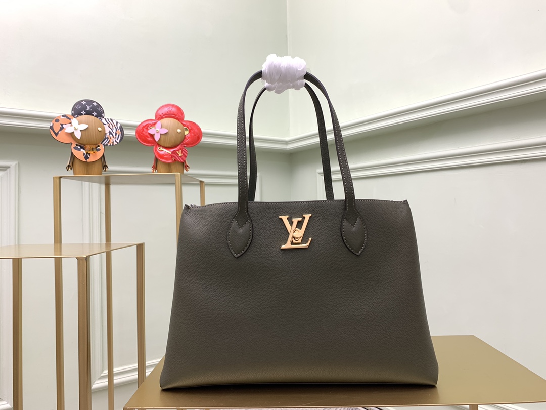 Replica Louis Vuitton M57508 Lockme Shopper Handbag in Supple Calf Leather Khaki Green