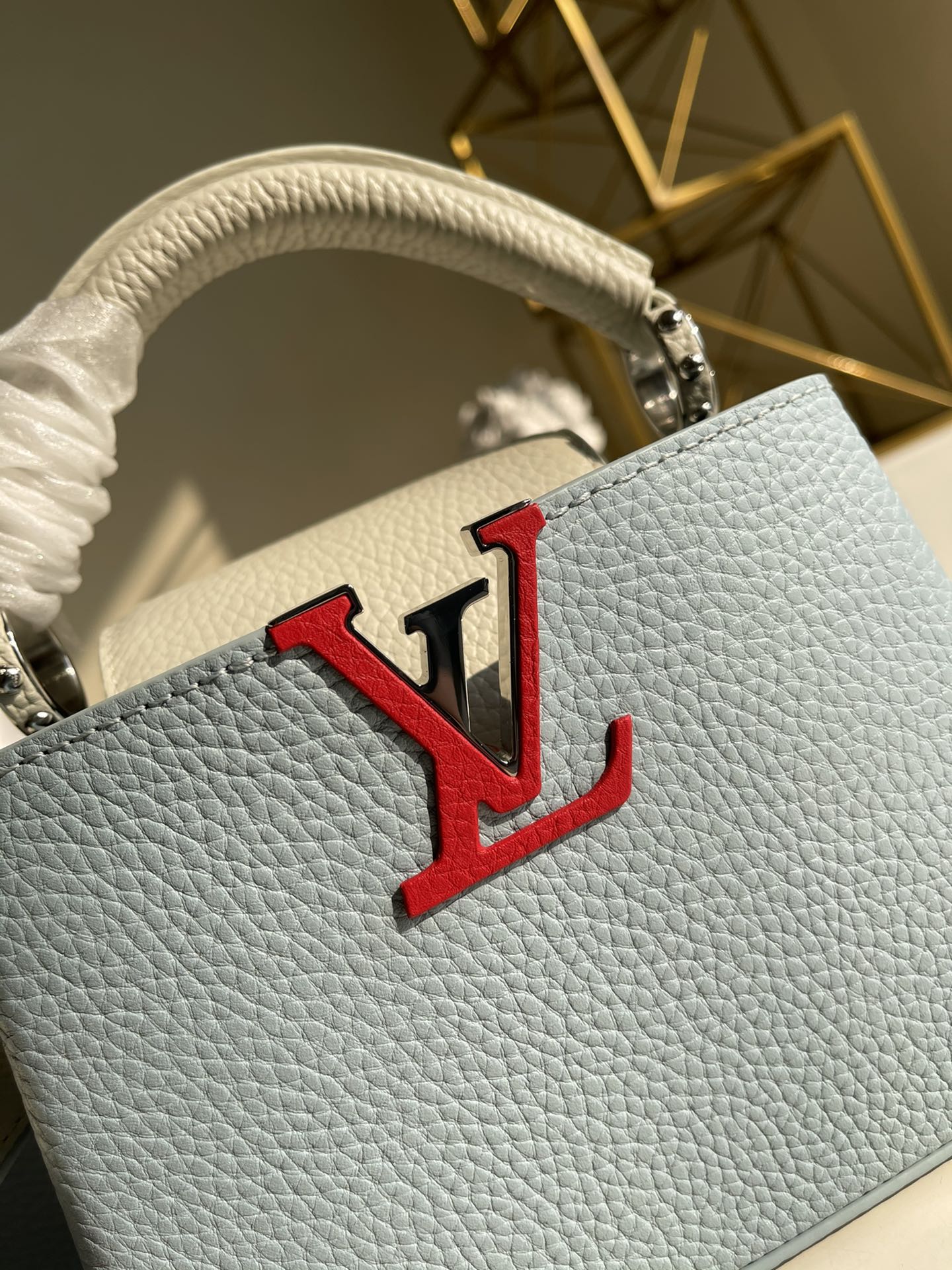 Replica Louis Vuitton M57519 Capucines Mini Handbag Olympe Blue Red White Taurillon Leather