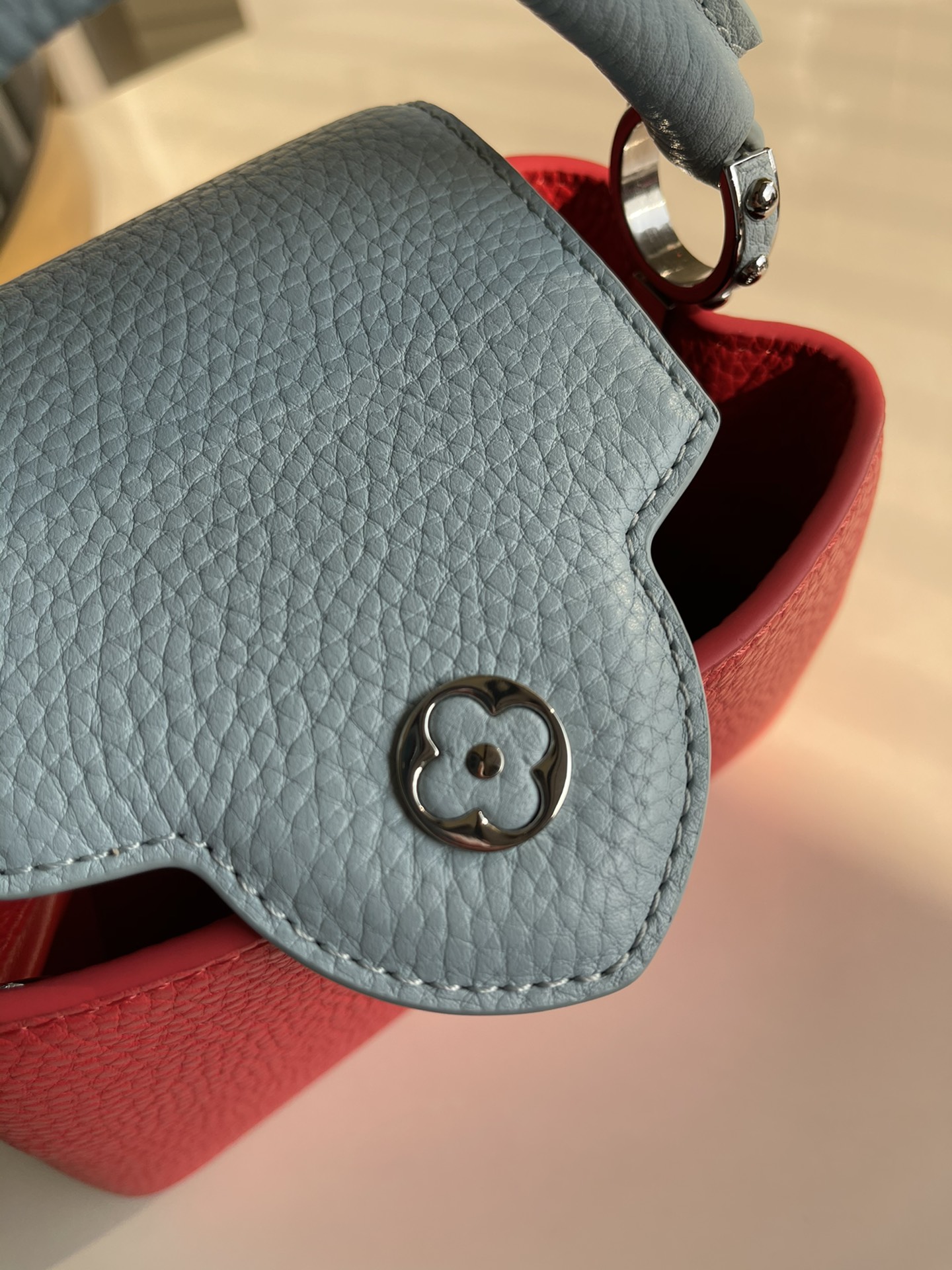 Replica Louis Vuitton M57520 Capucines Mini Handbag Coral Greige Beige Olympe Blue Taurillon Leather