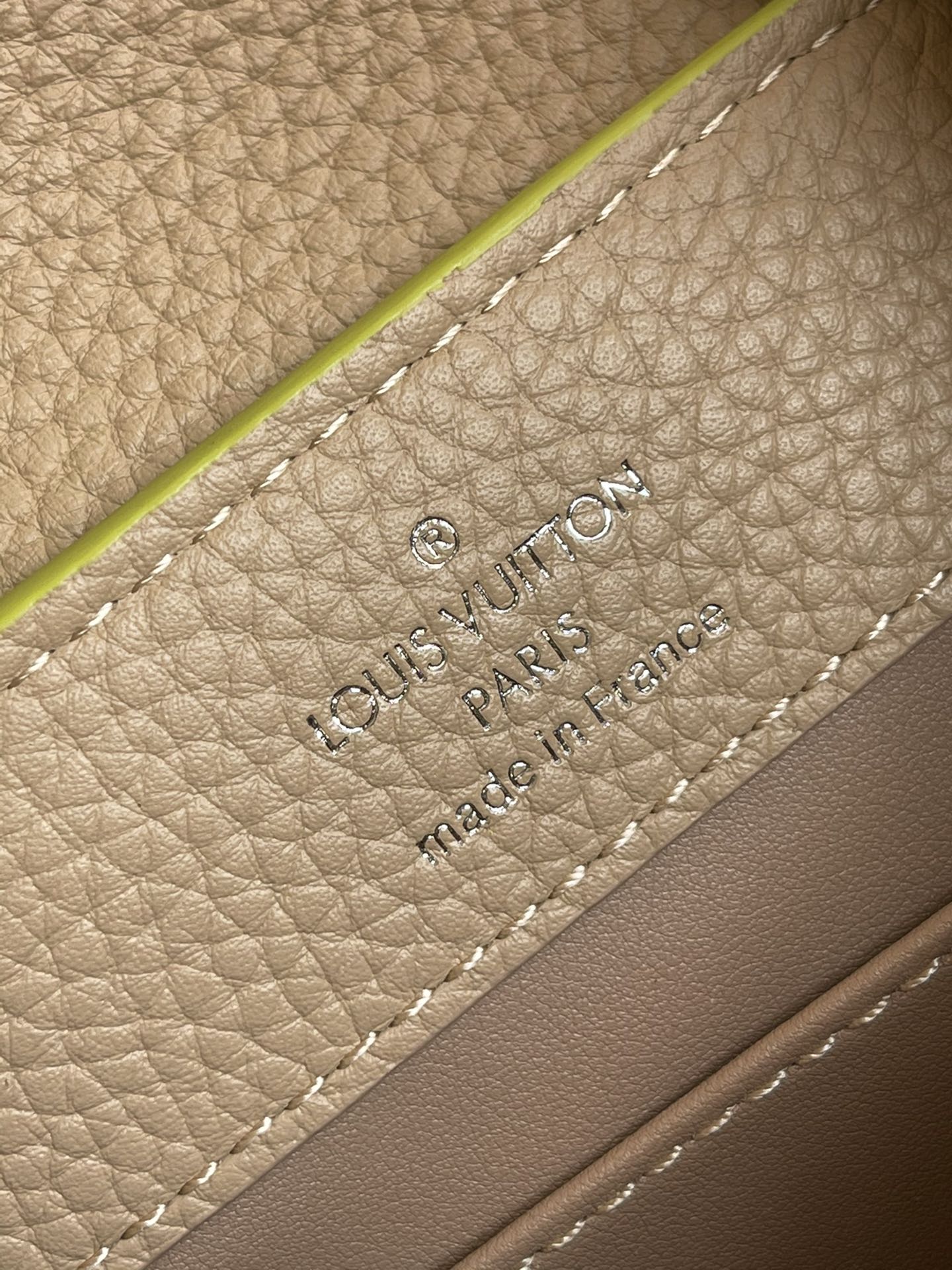 Replica Louis Vuitton M57521 Capucines Mini Handbag Fluorescent Yellow Coquille Beige Taurillon Leather