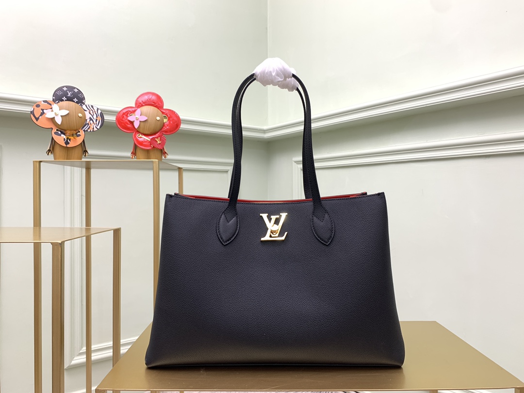 Replica Louis Vuitton M575345 Lockme Shopper Handbag in Supple Calf Leather Black