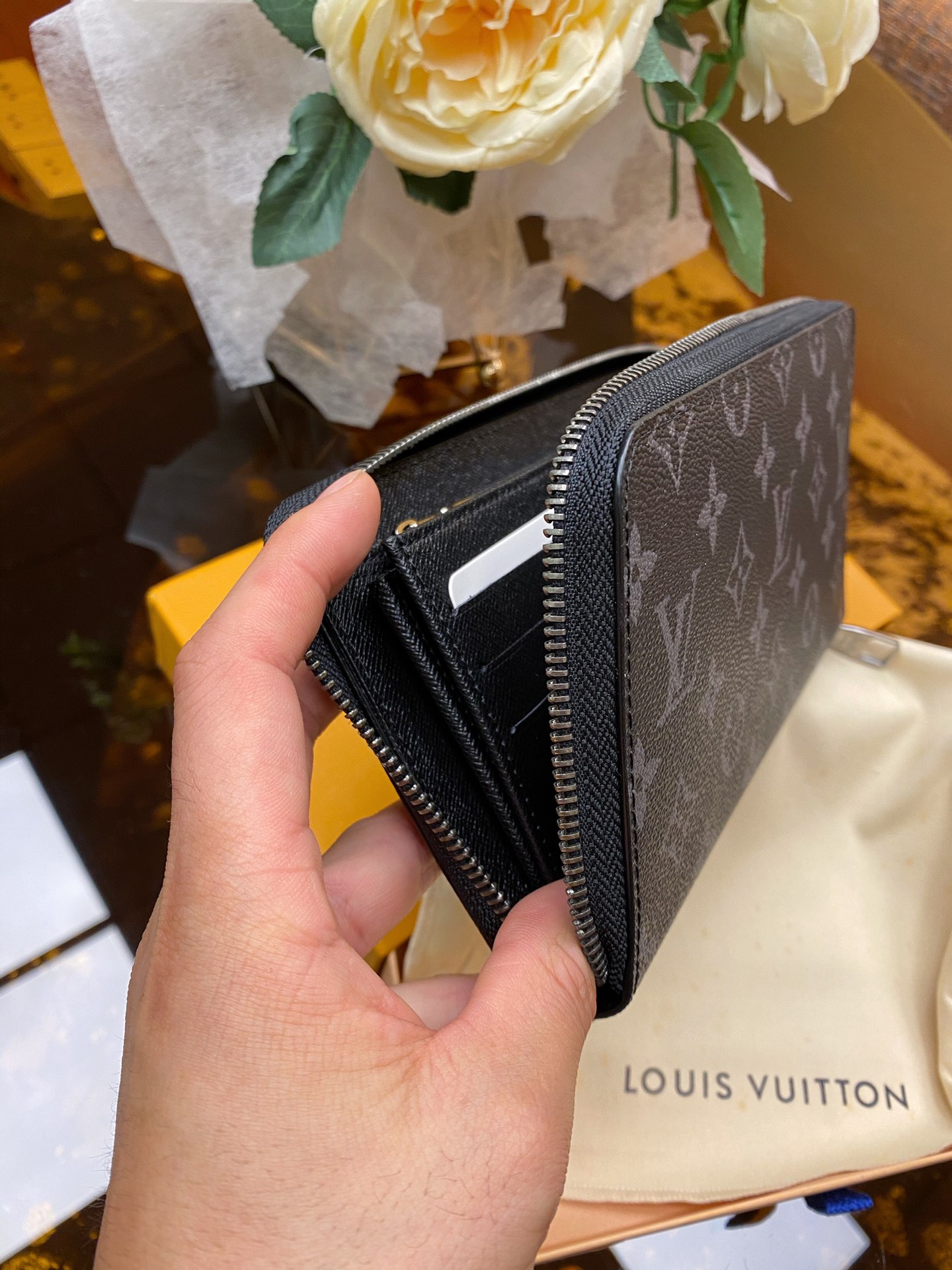 Replica Louis Vuitton M60002 Zippy Wallet