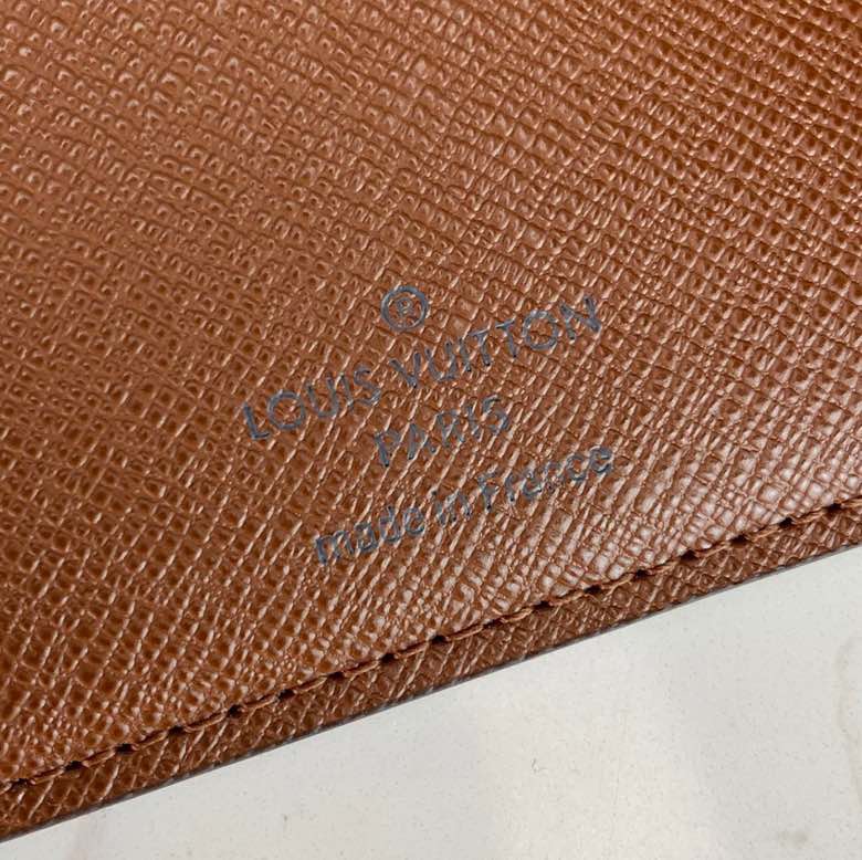 Replica Louis Vuitton M60895 Men Multiple Wallet Cowhide Leather and Canvas Lining Monogram Canvas