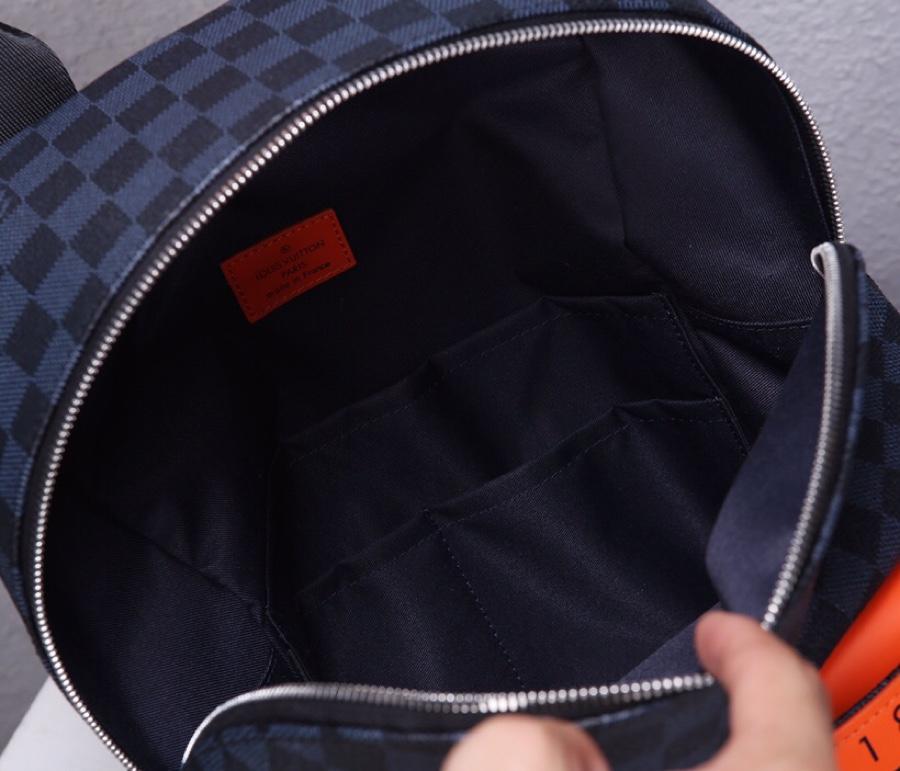 Replica Louis Vuitton Men Damier Cobalt Race Discovery Backpack PM