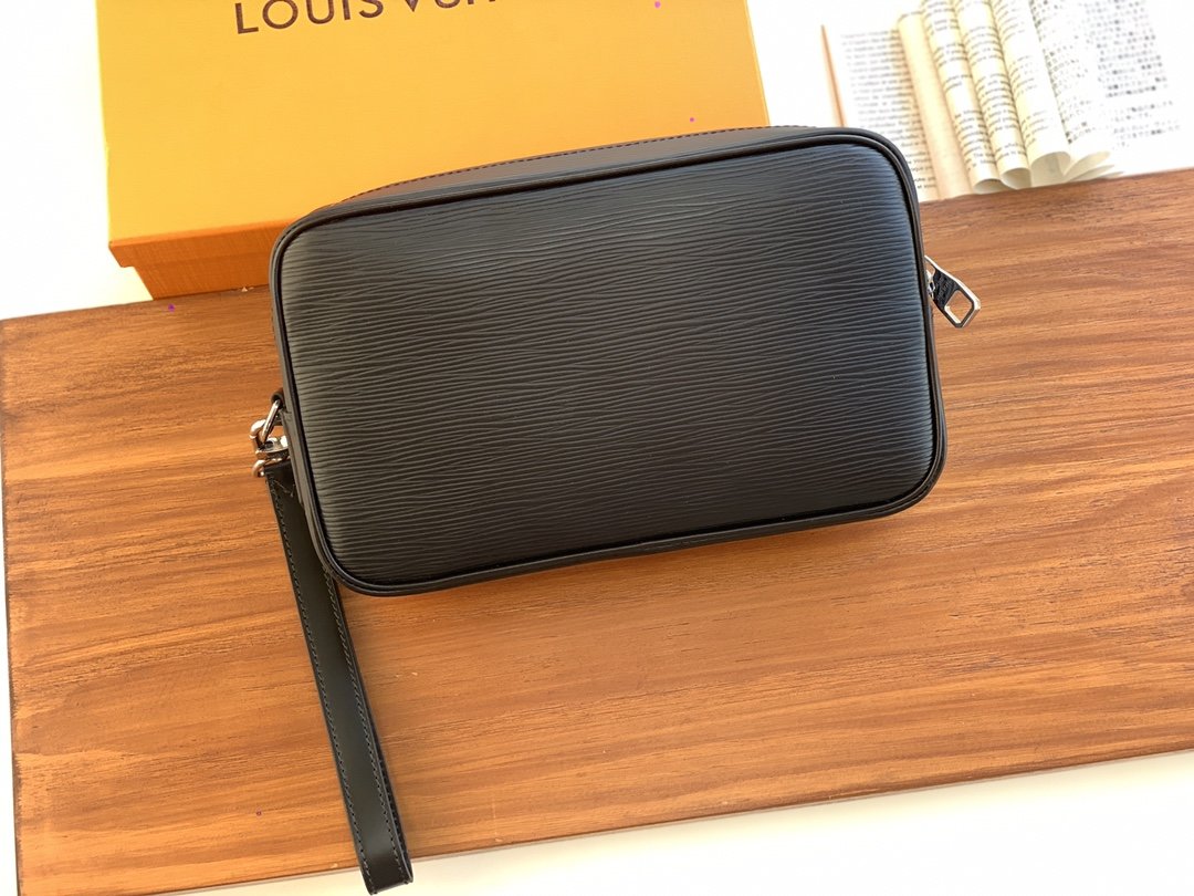 Replica Louis Vuitton N41664 Mens Kasai Clutch 004