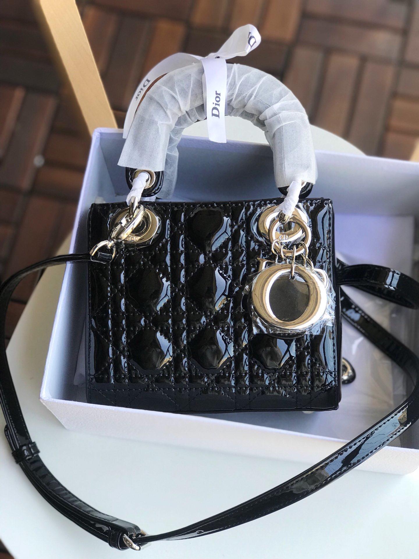 Replica Mini Lady Dior bag with Chain in Black Patent Cannage Calfskin Silver-Tone Metal