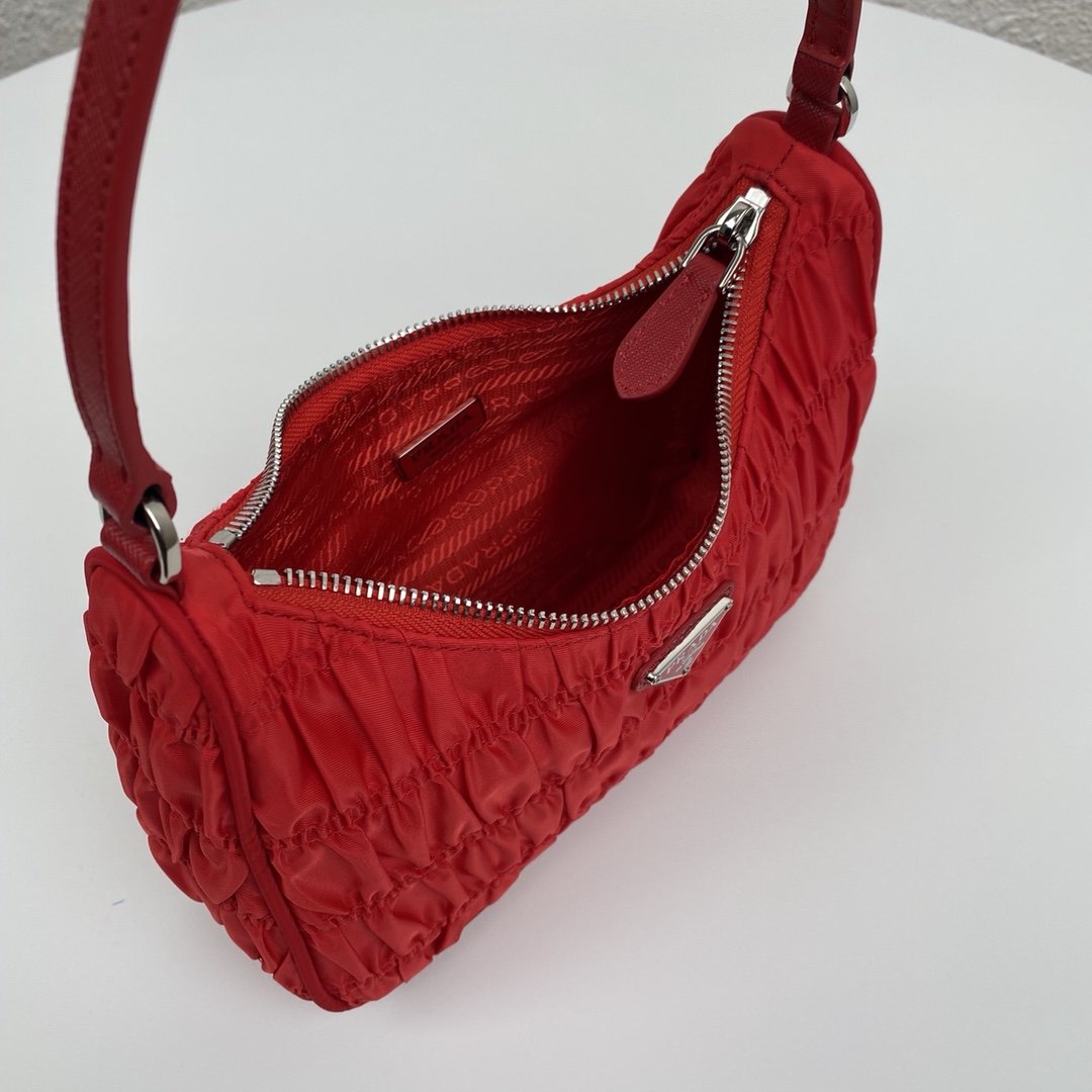 Replica Prada 1NE204 Nylon and Saffiano Leather Mini Bag Red