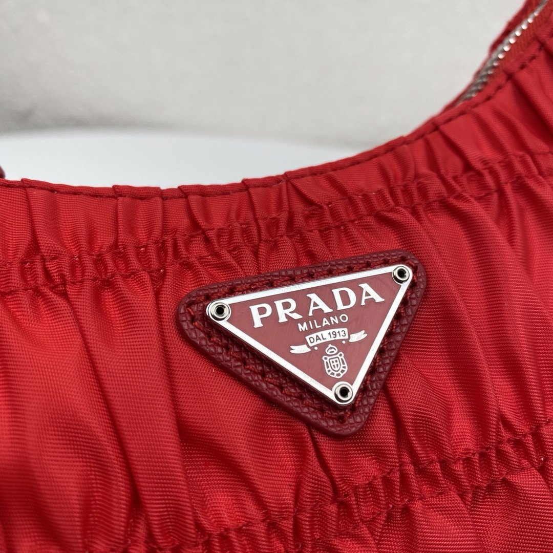 Replica Prada 1NE204 Nylon and Saffiano Leather Mini Bag Red