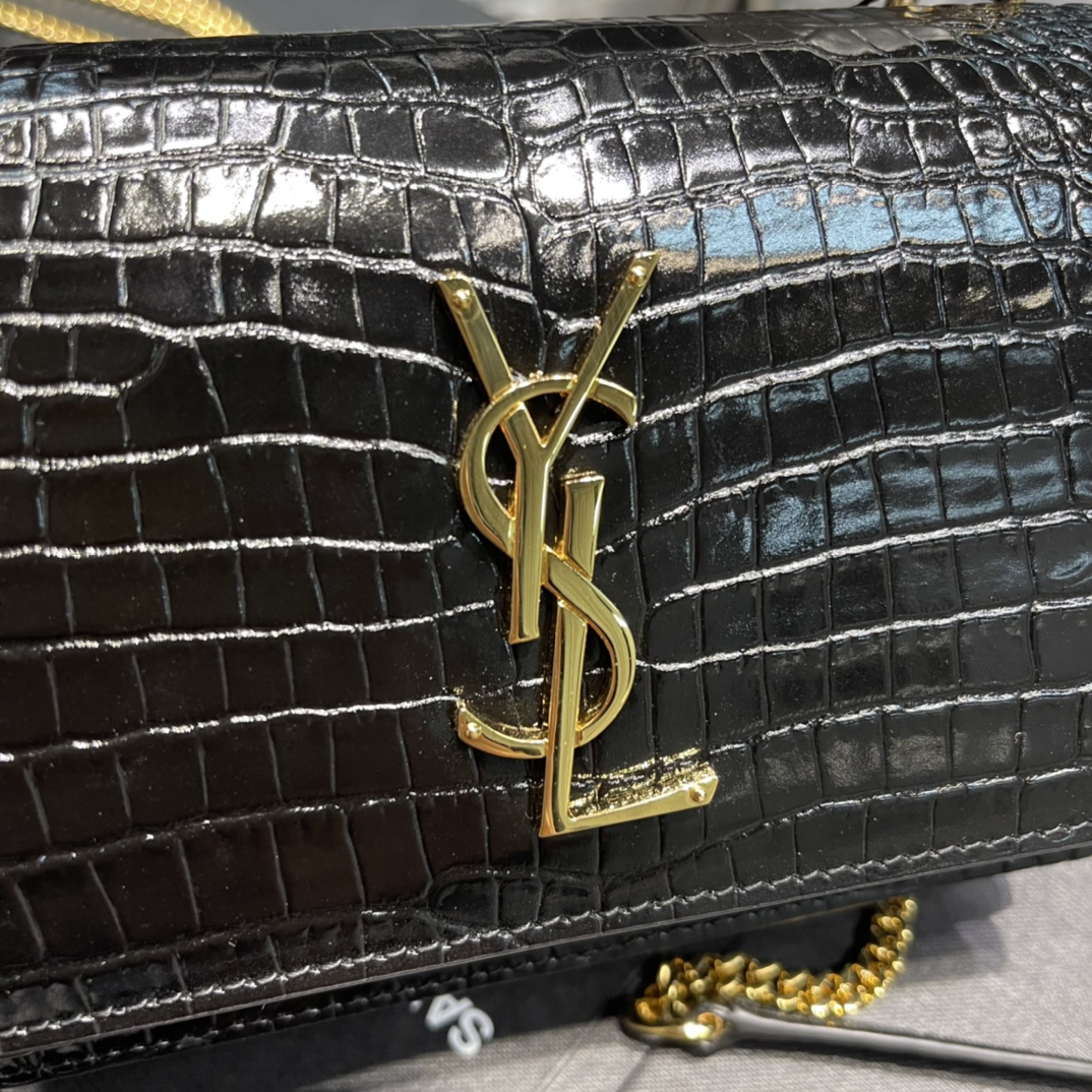 Replica Saint Laurent 19cm Sunset Woc Chain Wallet in Embossed Shiny Leather Black with Gold Logo