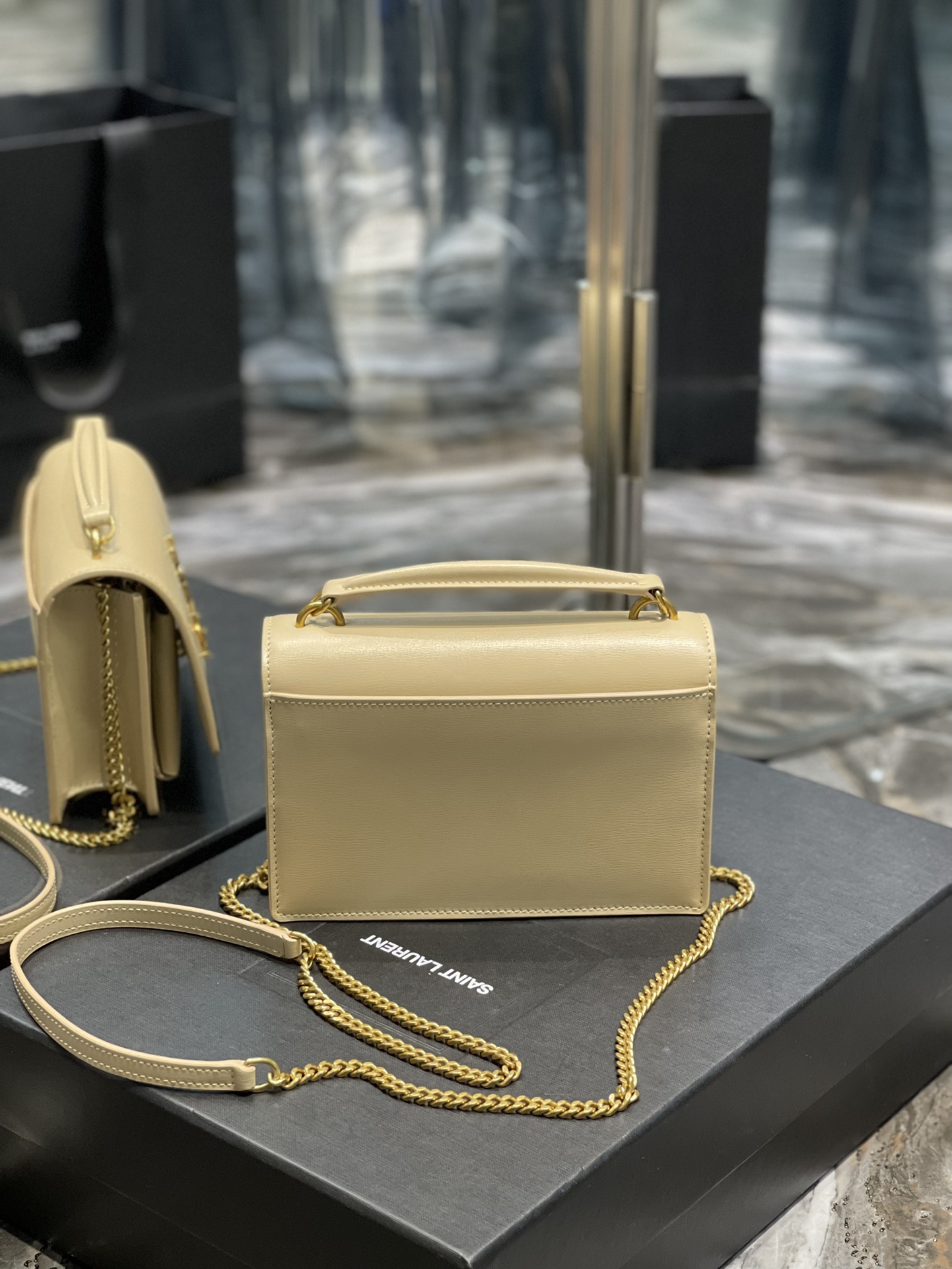 Replica Saint Laurent 19cm Sunset Woc Chain Wallet in Smooth Leather Beige with Gold Logo