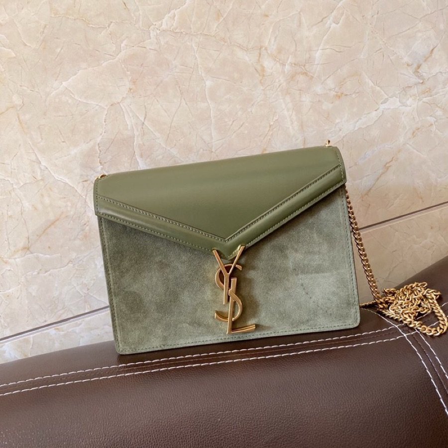 Replica Saint Laurent CASSANDRA Monogram Clasp bag in Smooth Leather Green