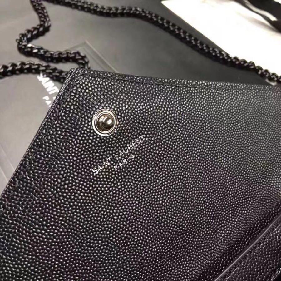 Replica Saint Laurent Monogram Chain Wallet In Grain De Poudre Embossed Leather Black With Black LOGO