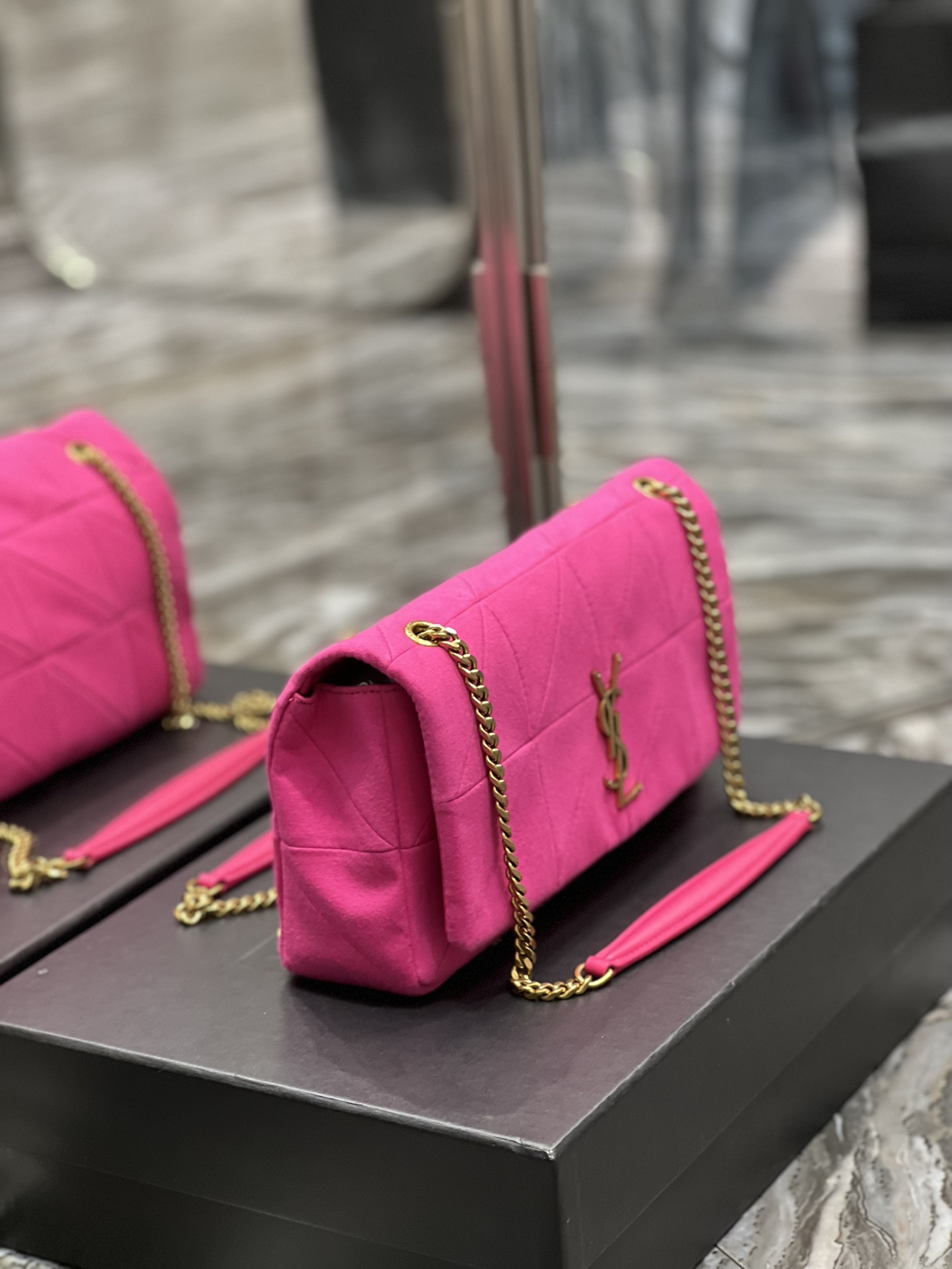 Saint Laurent Jamie Medium Chian Bag Carre Rive Gauche In Lambskin And suded Rose