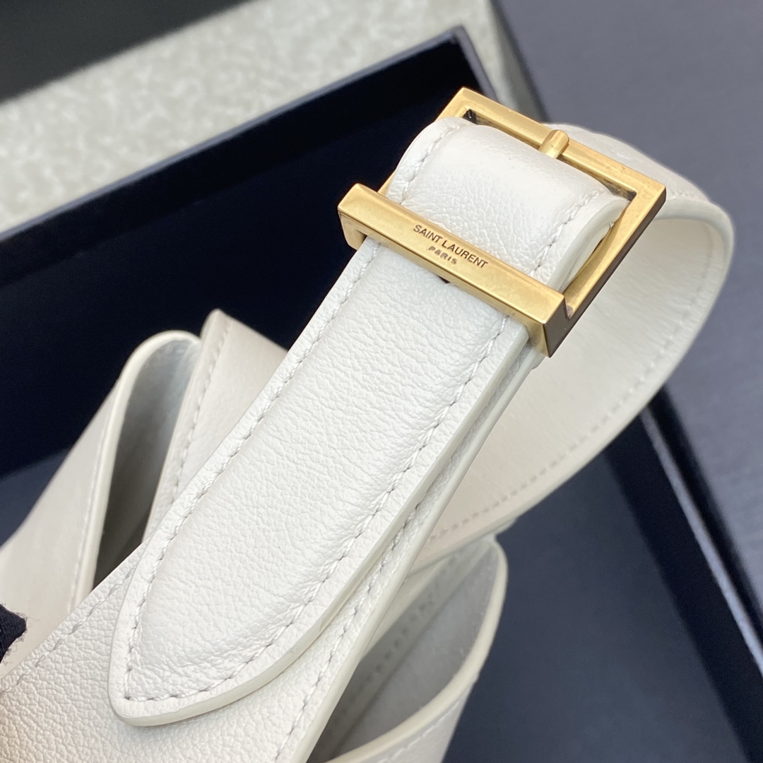 Saint Laurent LE 5 A 7 Soft Small In Smooth Leather White