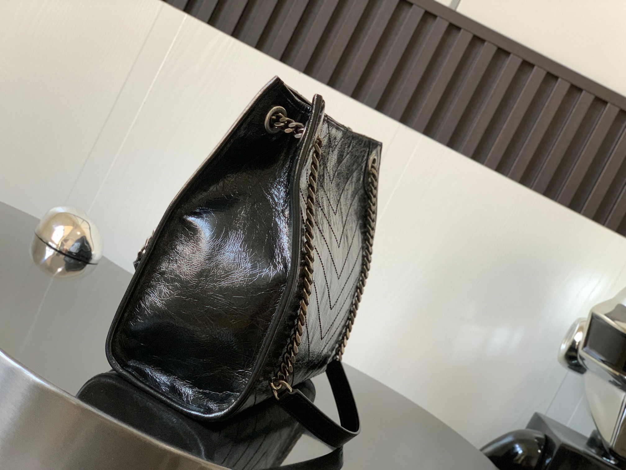 Saint Laurent Medium Niki Shopping Bag In Crinkled Vintage Leather