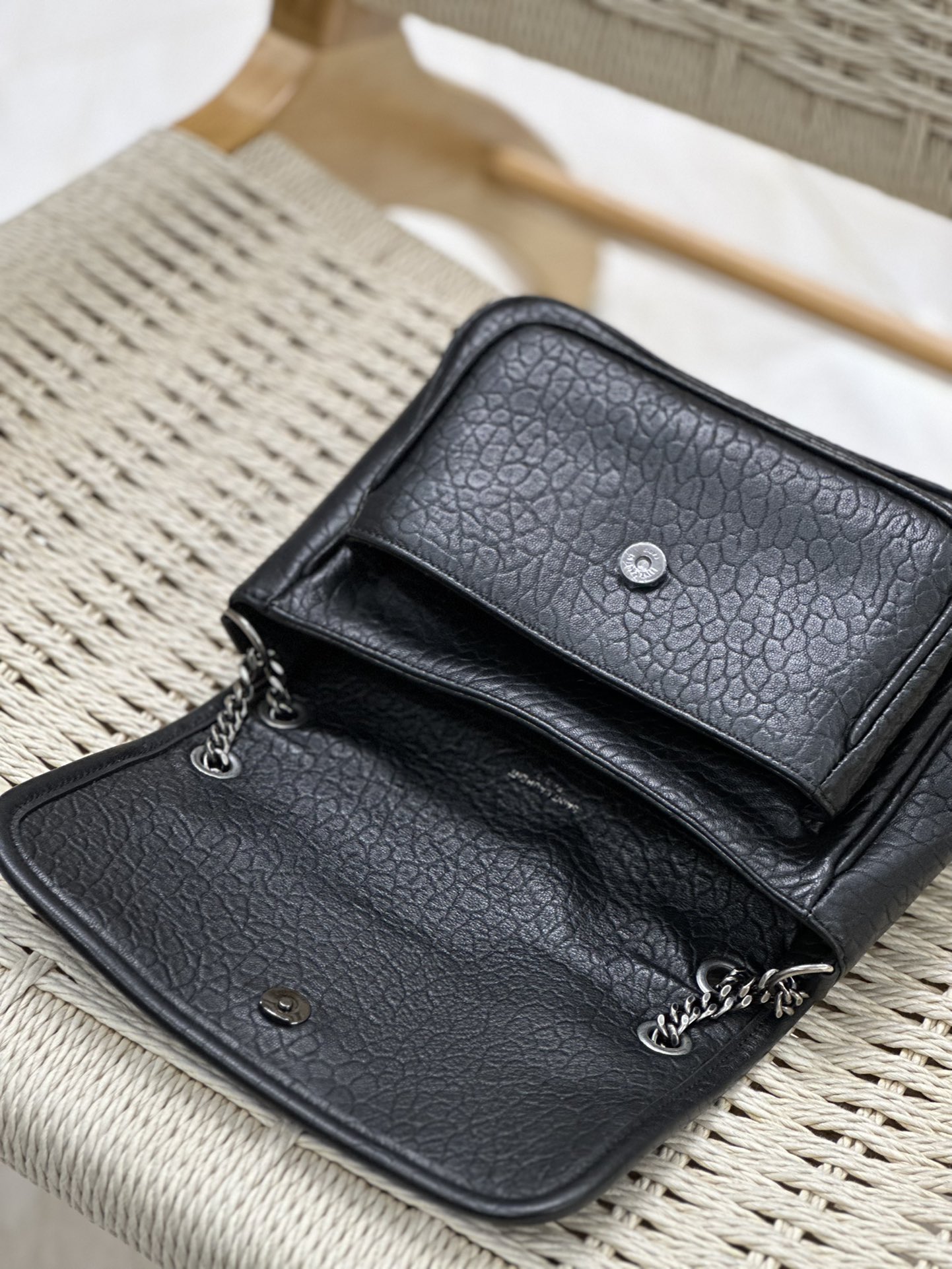 Saint Laurent NiKi Small In Grained Lambskin Black
