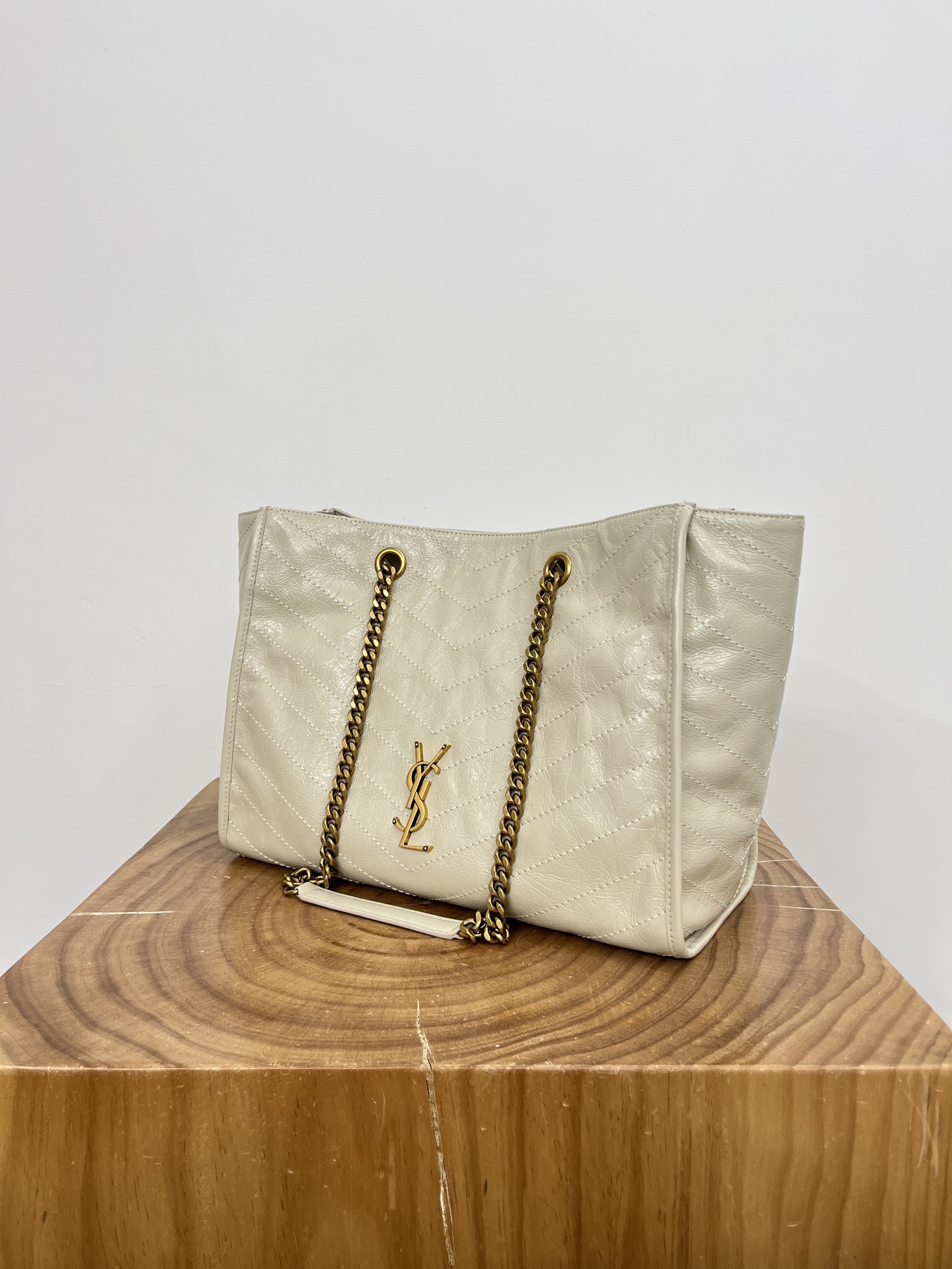 Saint Laurent Niki Shopping Bag Large Oiled and Waxed Cowhide Leather Beige