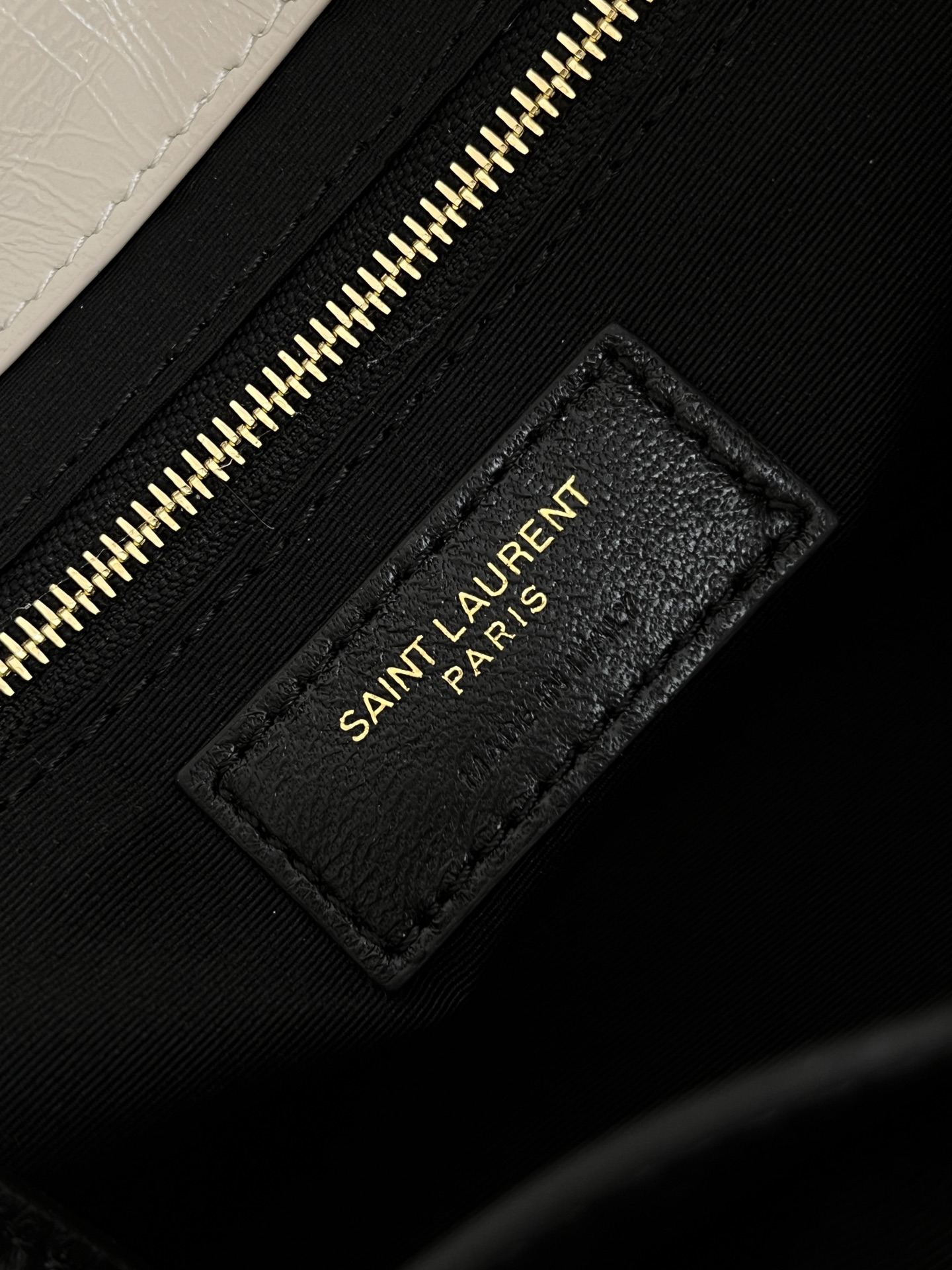 Saint Laurent Niki Shopping Bag Small Oiled and Waxed Cowhide Leather Beige