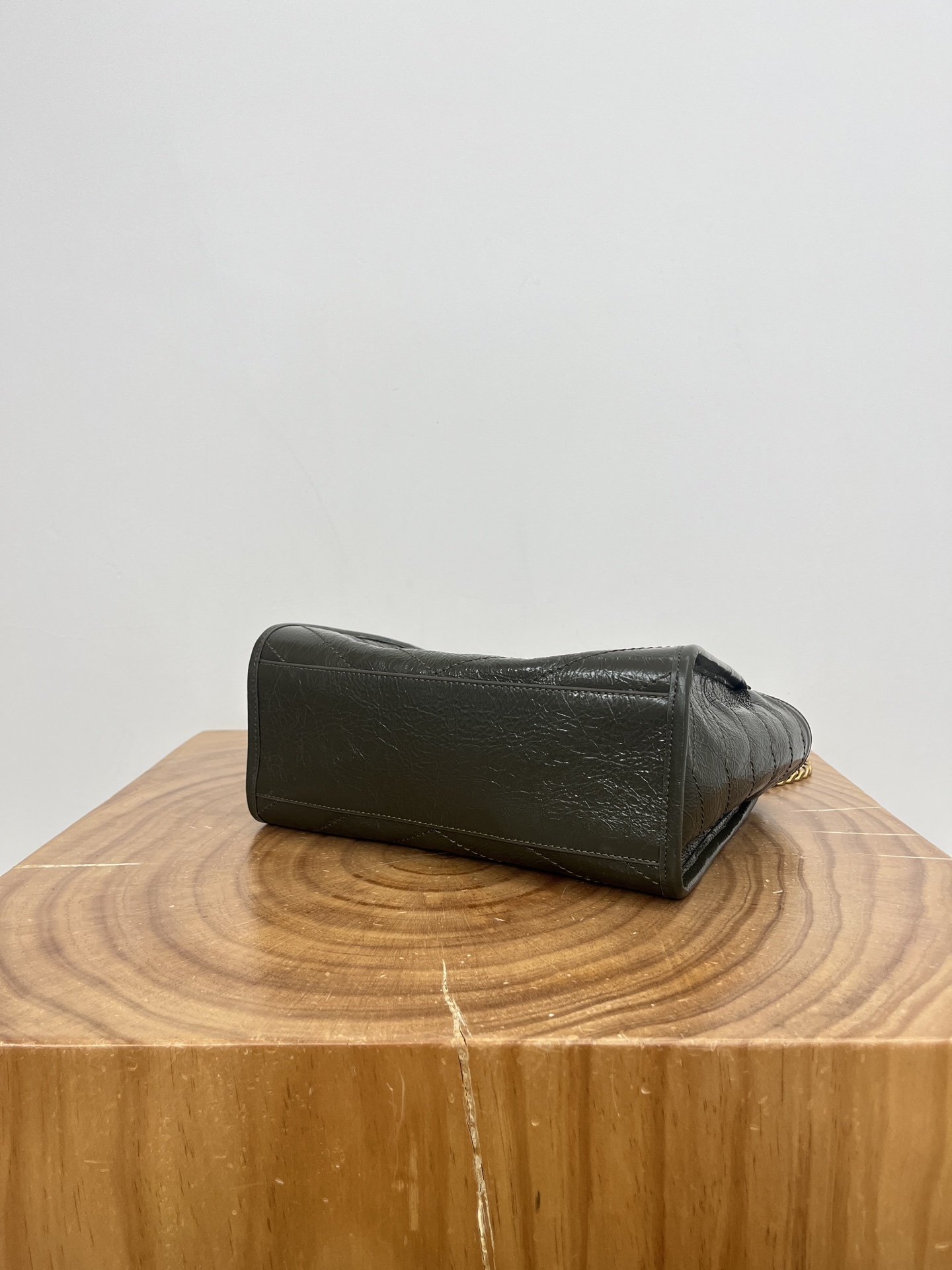 Saint Laurent Niki Shopping Bag Small Oiled and Waxed Cowhide Leather Green