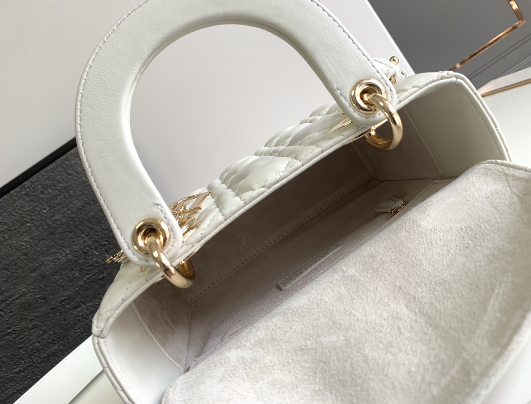 Small Lady Dior Bag Lambskin White With Gold Hardware 20cm