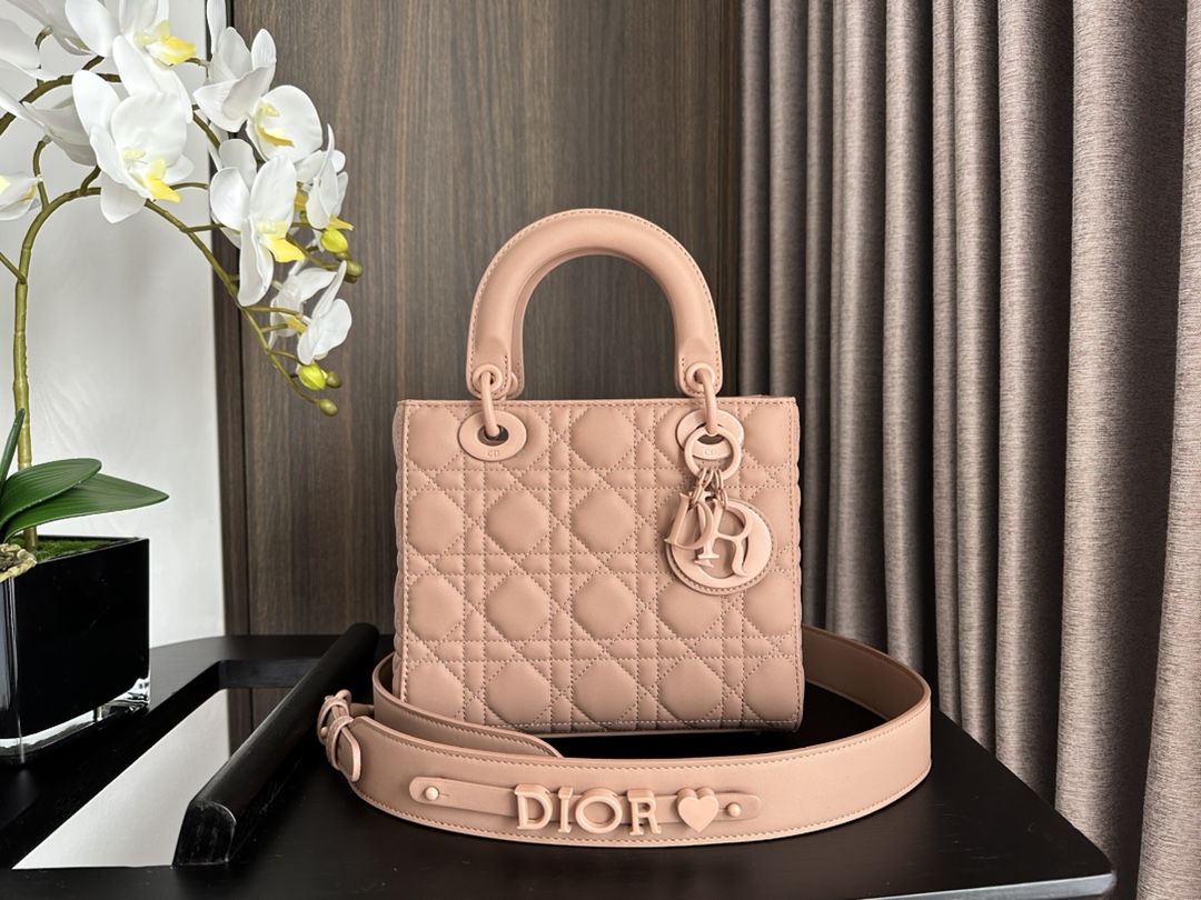 Small Lady Dior My ABCDior Bag Frosted Badge Cannage Lambskin Pink