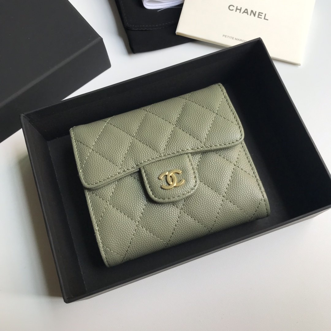 Top Quality Chaenl AP0230 Classic Small Flap Wallet Green