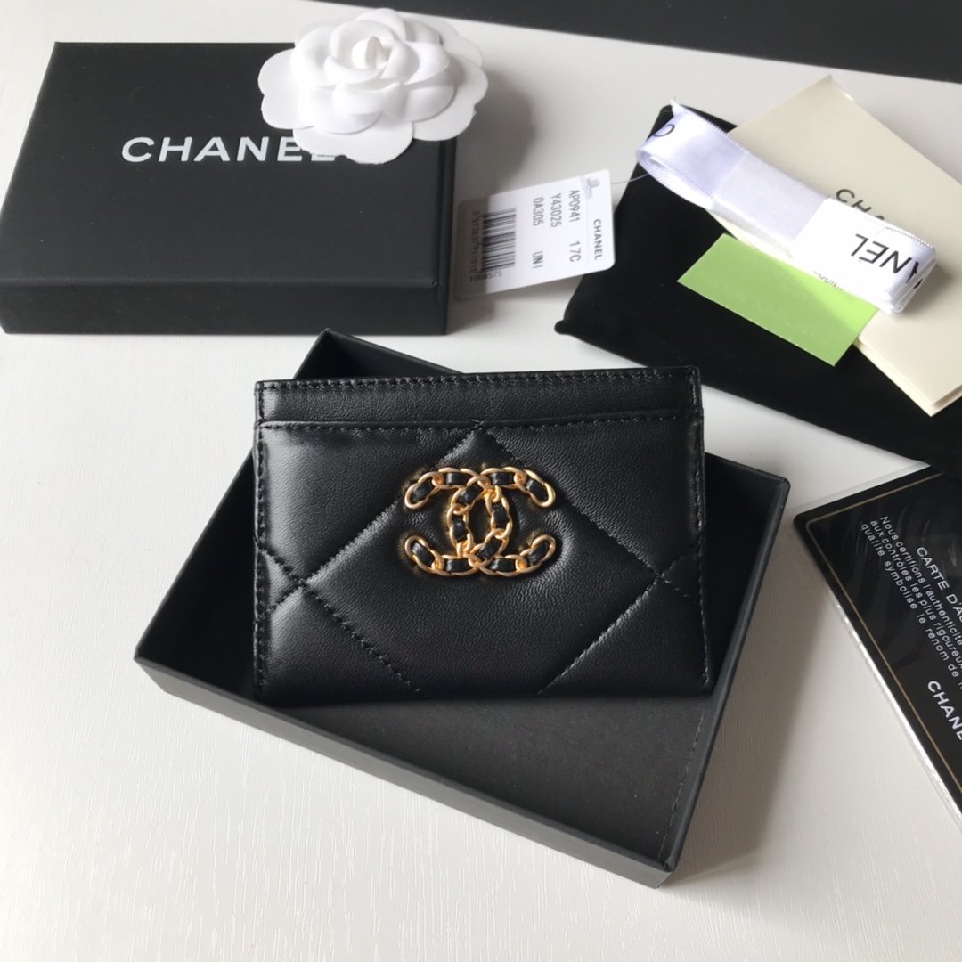 Top Quality Chanel AP1167 19 Card Holder Lambskin Gold-Tone Ruthenium-Finish Metal Black