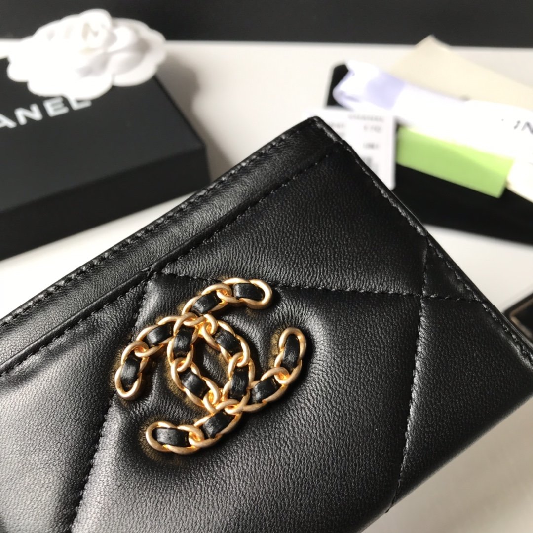 Top Quality Chanel AP1167 19 Card Holder Lambskin Gold-Tone Ruthenium-Finish Metal Black