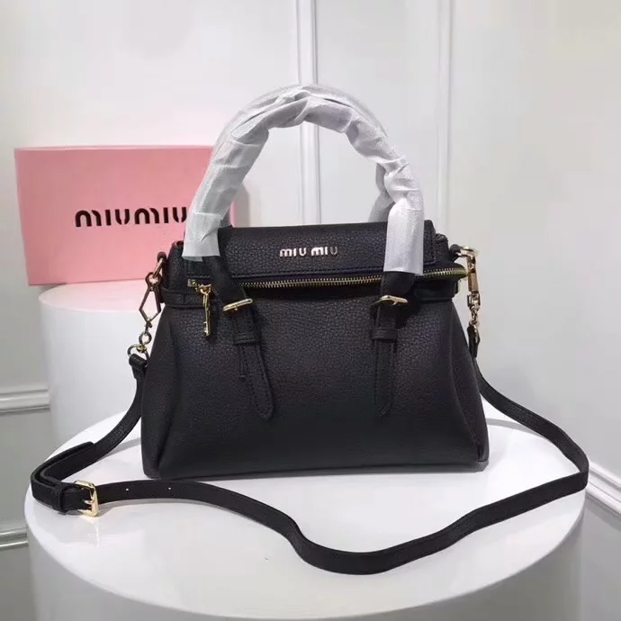 Top Quality MiuMiu 2370 Women Leather Handbag Black