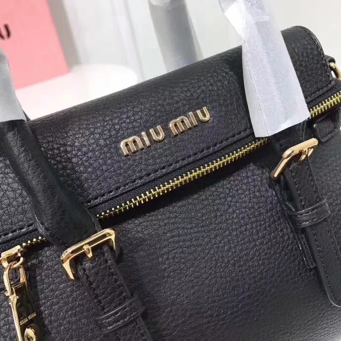 Top Quality MiuMiu 2370 Women Leather Handbag Black