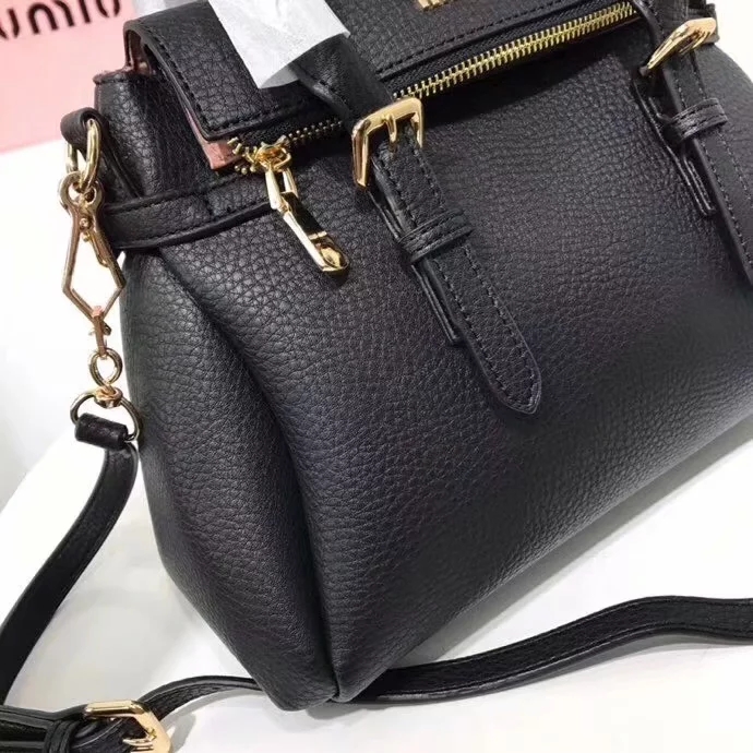 Top Quality MiuMiu 2370 Women Leather Handbag Black