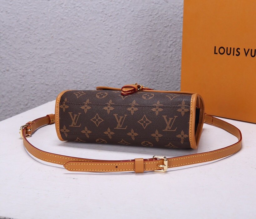 Top Replica Louis Vuitton M44919 LV Ivy Monogram Coated Canvas