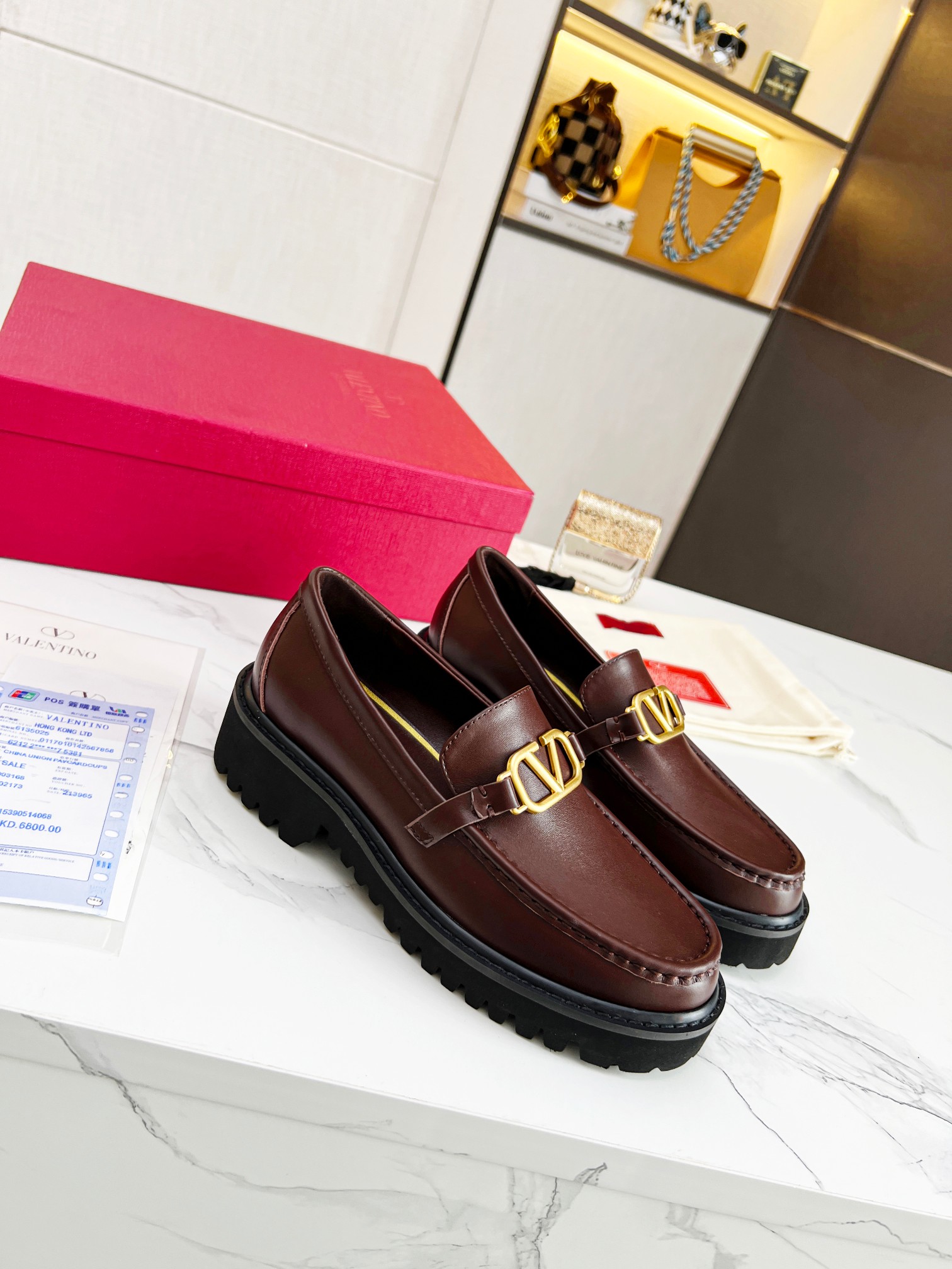 Valentino Vlogo Signature Calfskin Loafer-0002