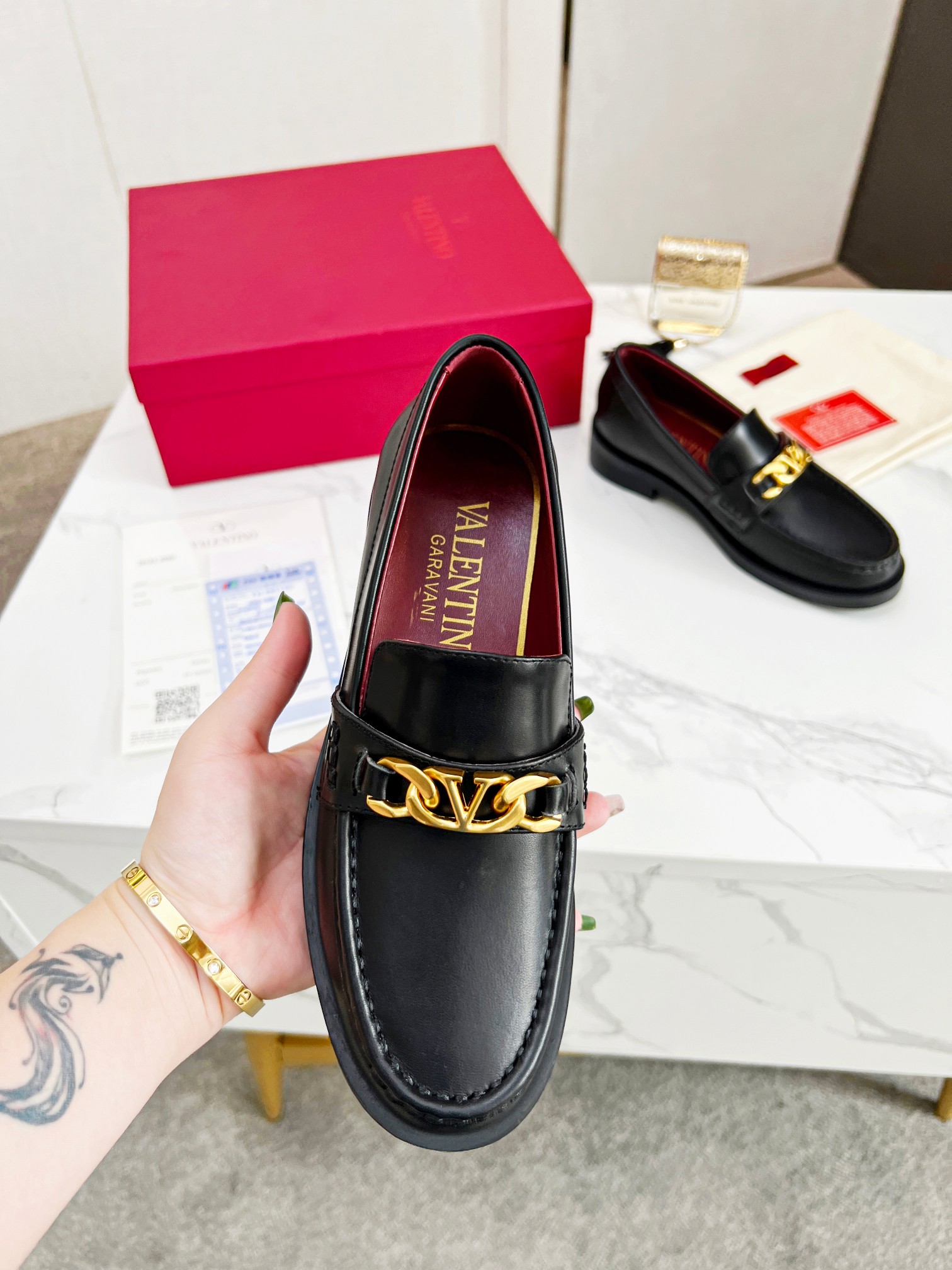 Valentino Vlogo Signature Calfskin Loafer-0005