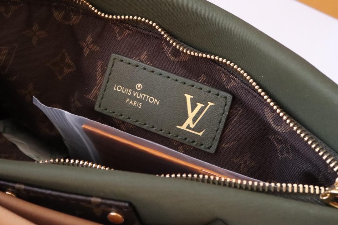 Vintage Style Copy Louis Vuitton Maxi Multi Pochette Accessoires Handbag Comes in Eco-responsible Econyl Regenerated Nylon M58977