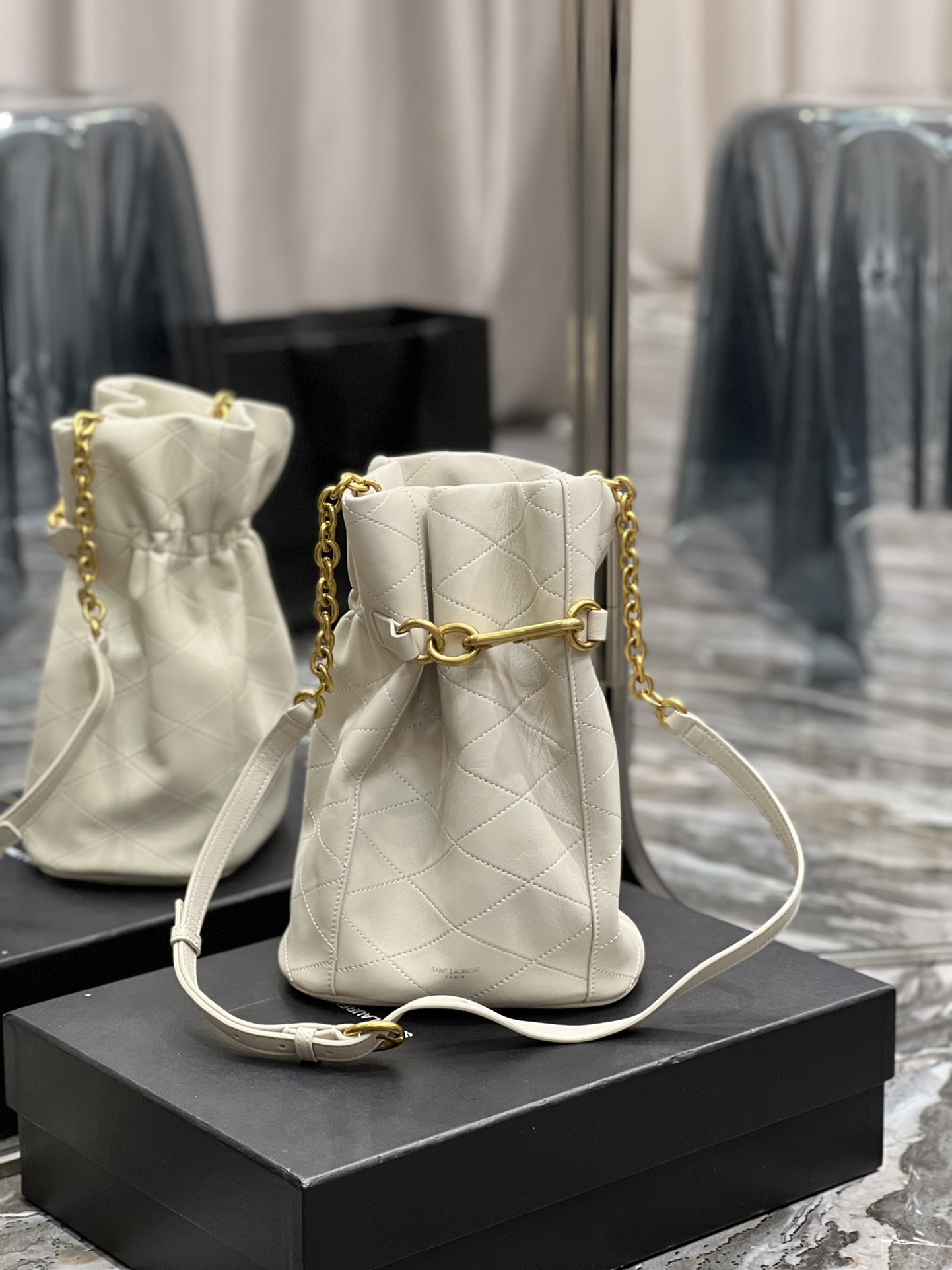 Yves Saint Laurent Le Maillon Hook Bucklet Bag In Supple Leather White