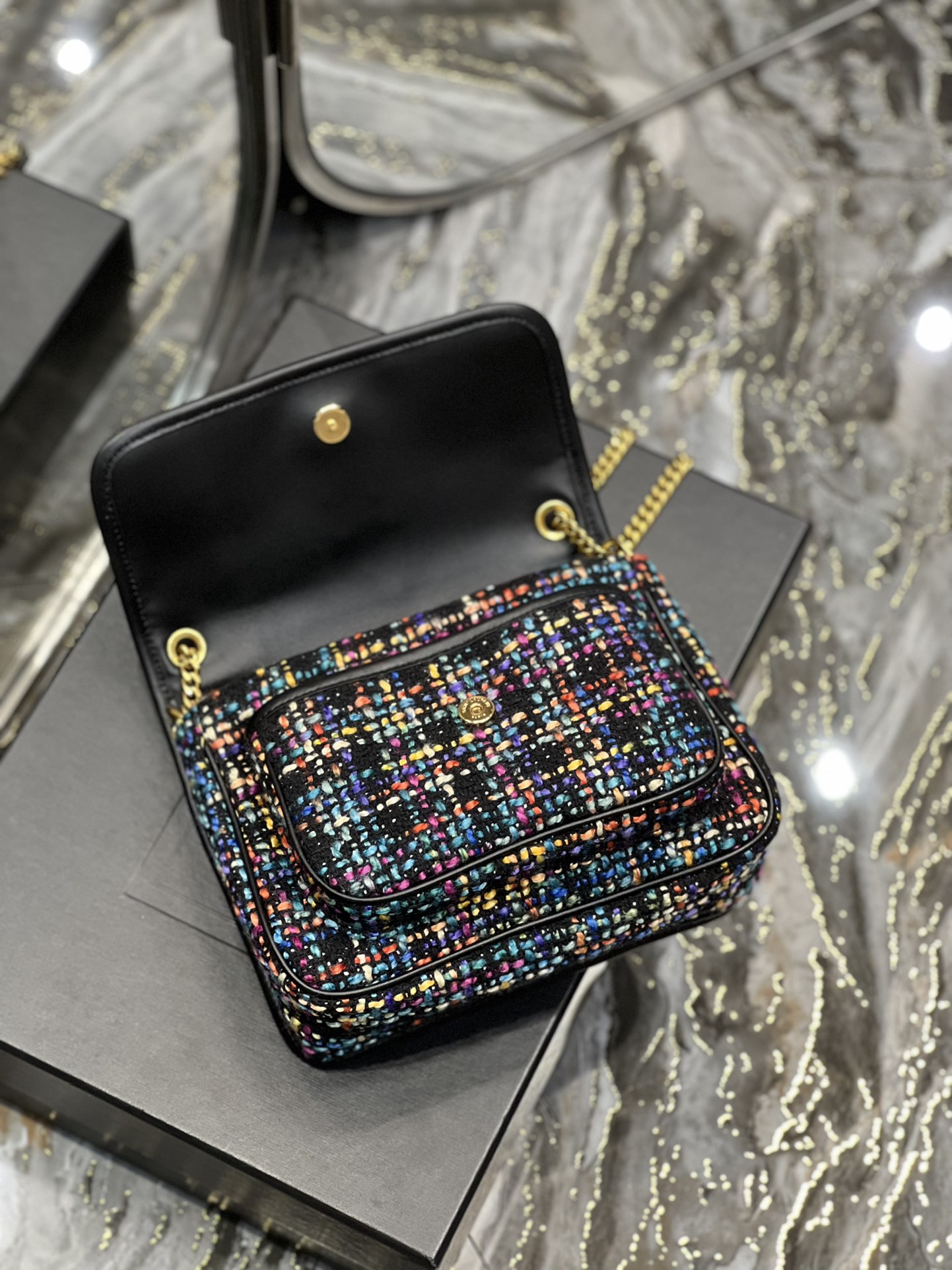 Yves Saint Laurent NIKI Baby Chain Bag In Multicolor Raffia 22cm