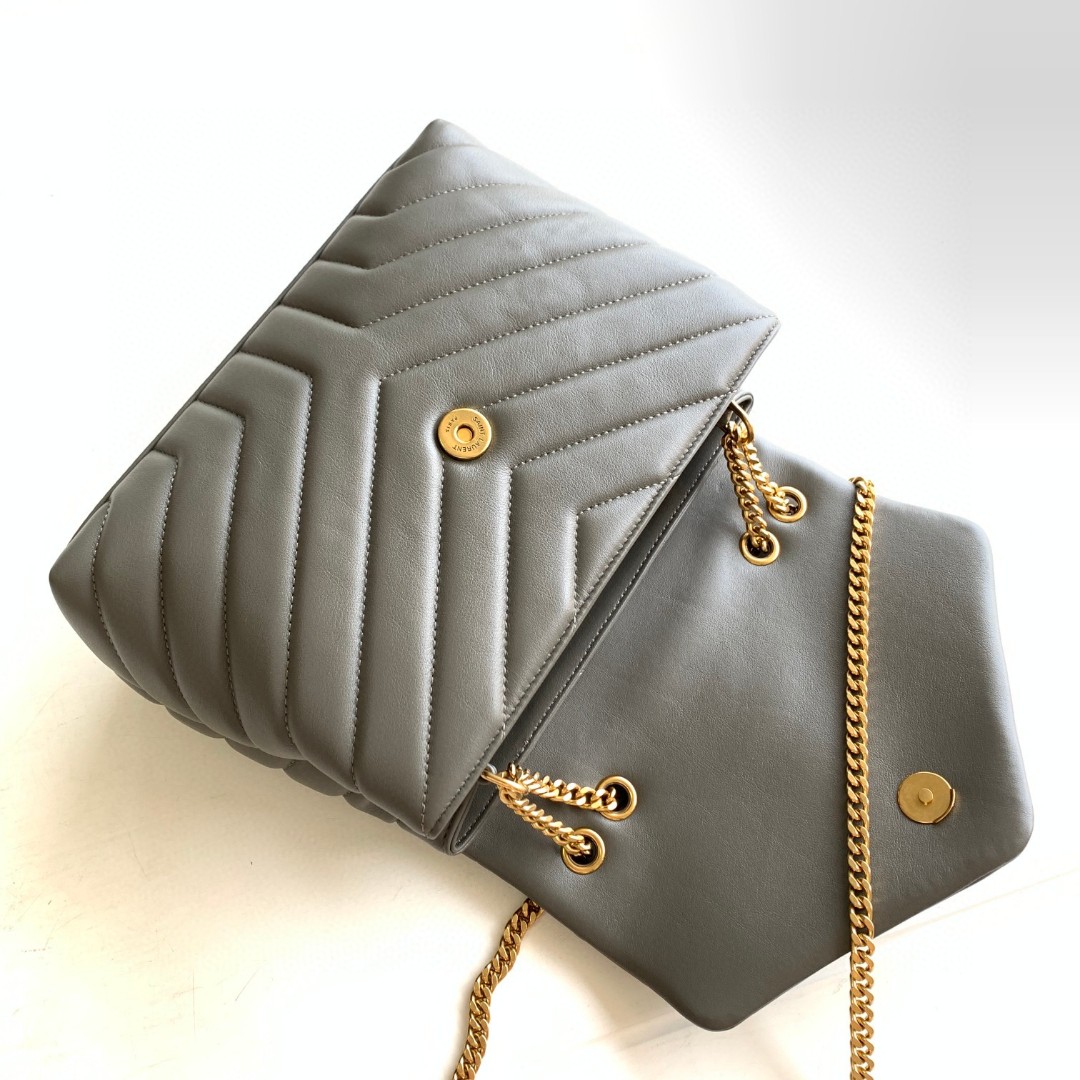 Yves Saint Laurent Small LouLou In Quilted Leather Gary With Gold Chain 25cm